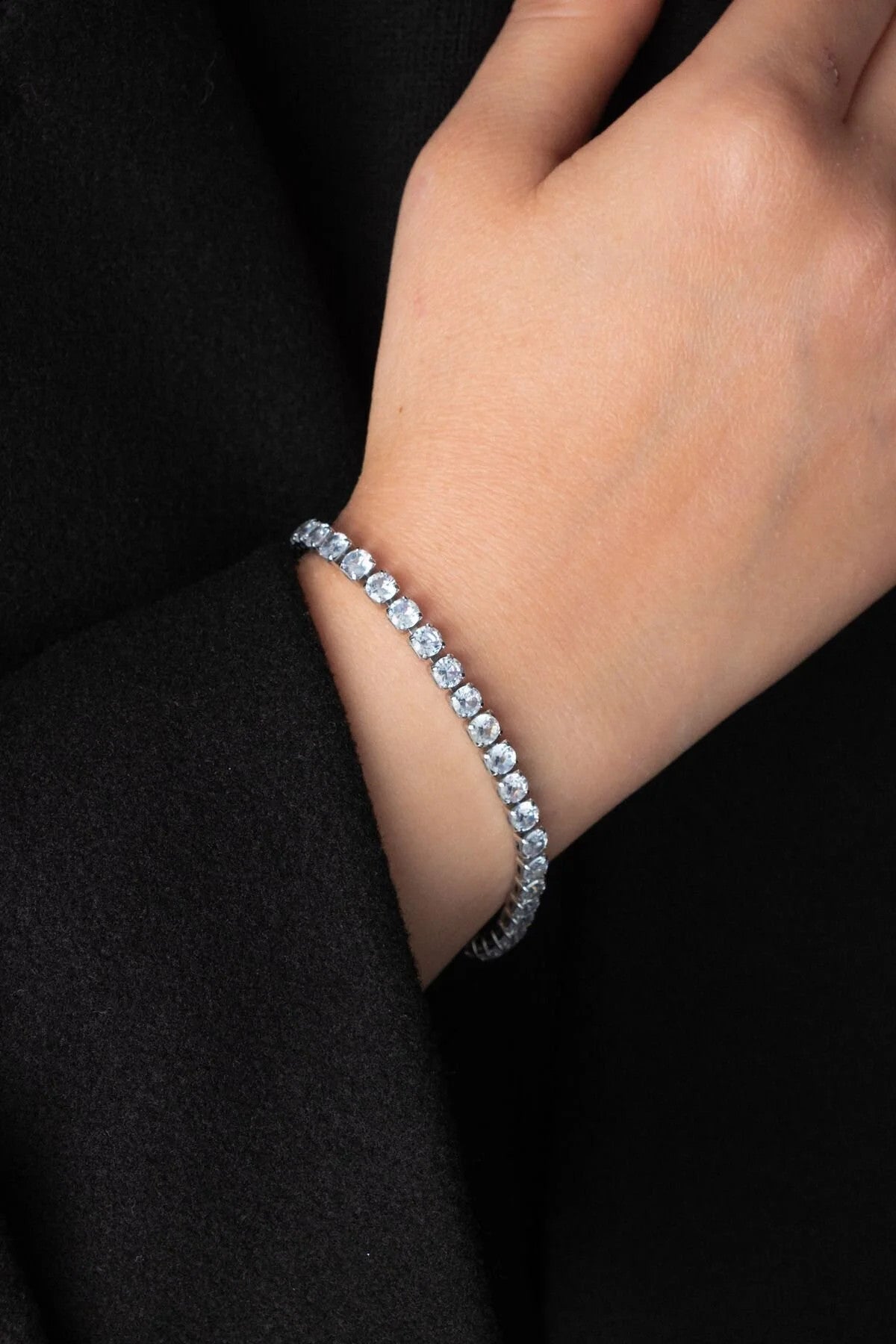 Vıp Seri Su Yolu Bileklik Tek Taş Sıralı Suyolu Bilezik