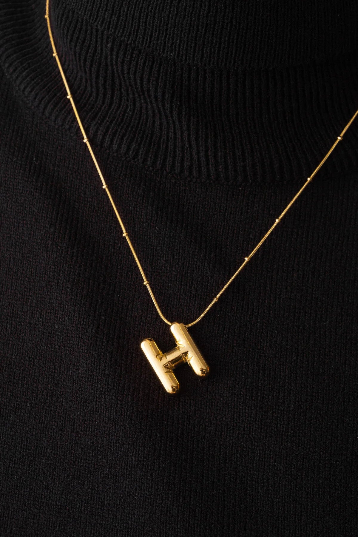 Çelik Harfli "H" Bubble Balon Kolye Balık Sırtı Toplu Zincir H Harfi 45cm