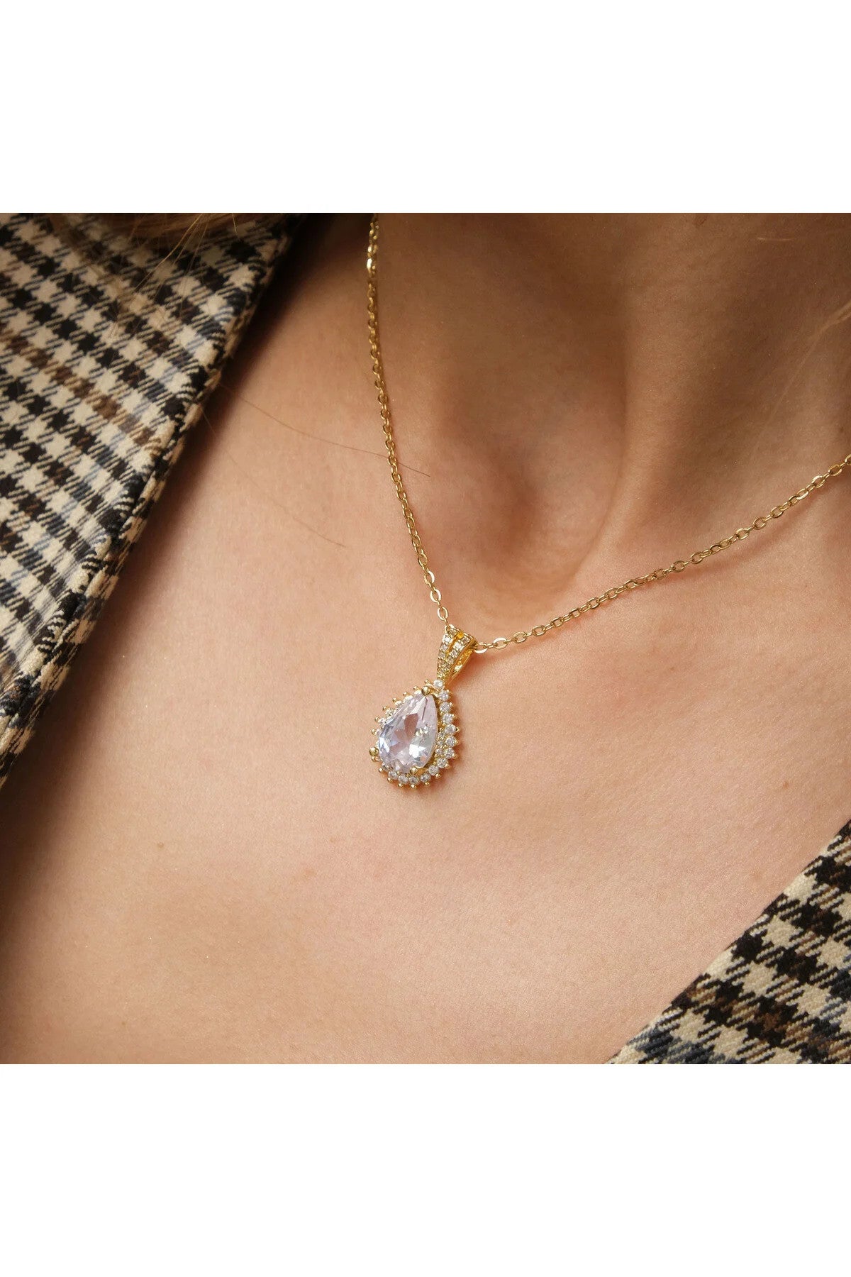 Çelik Büyük Elmas Taşlı Kolye Kararmaz