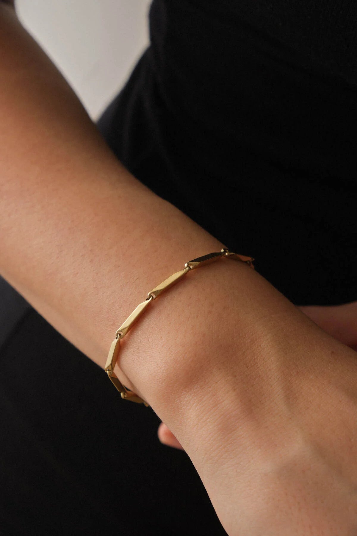 Çelik Küp Üçgen Zincir Bileklik Prizma Kararmaz 21cm 2mm Günlük Kullanıma Uygun