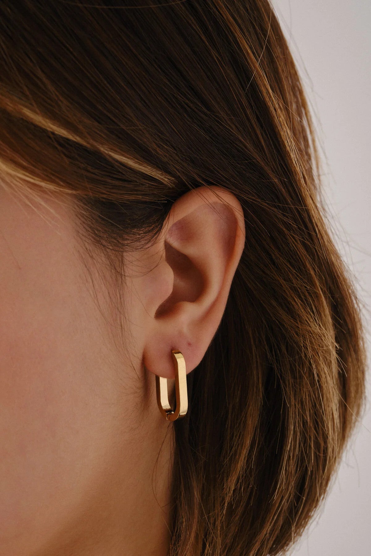 Çelik Elips U Küpe Kararmaz Plaka 4cm Günlük Kullanıma Uygun