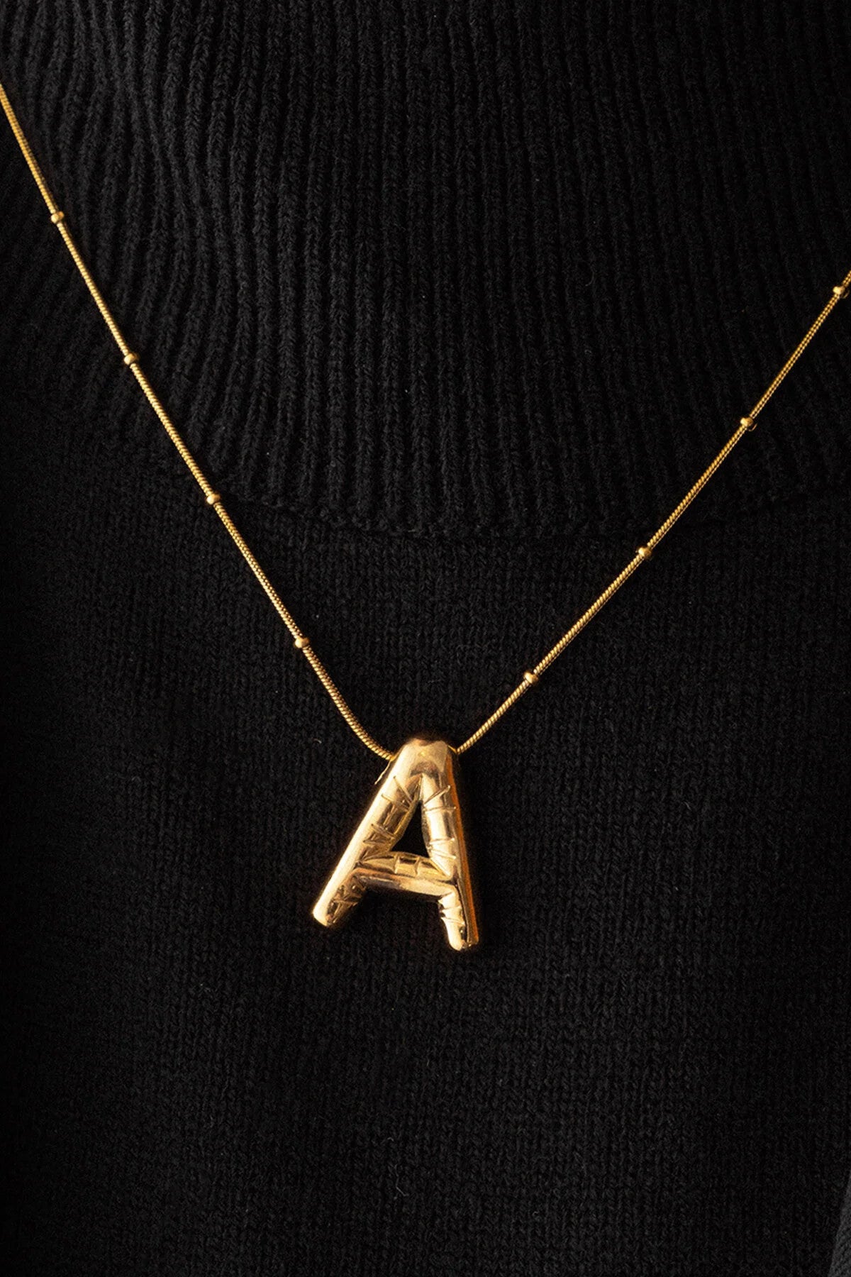 Çelik Harfli "A" Bubble Balon Kolye Balık Sırtı Toplu Zincir A Harfi 45cm