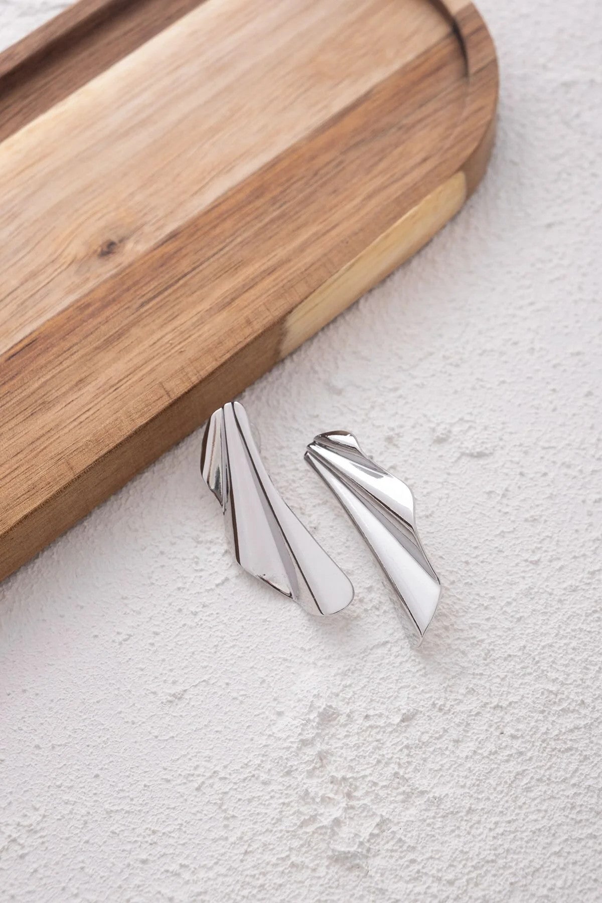 Ruffles Plaka Küpe Altın Renk Yeni Sezon Tiff Elsa Plaka Küpe 5cm