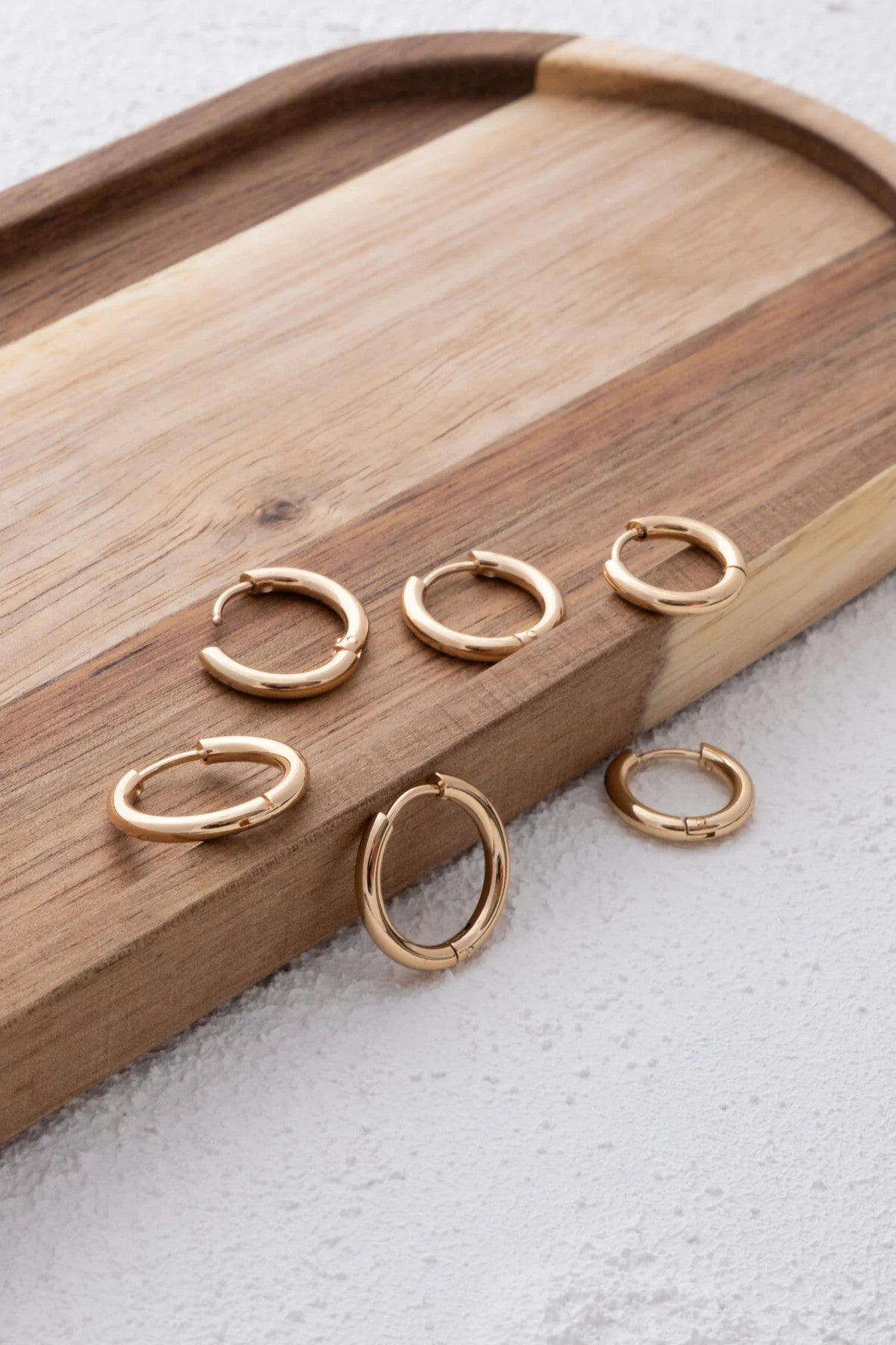 Çelik Boru Halka Küpe 3'lü Set Altın Kararmaz 3 Farklı Boy 1.8cm / 1.6cm / 1.4cm