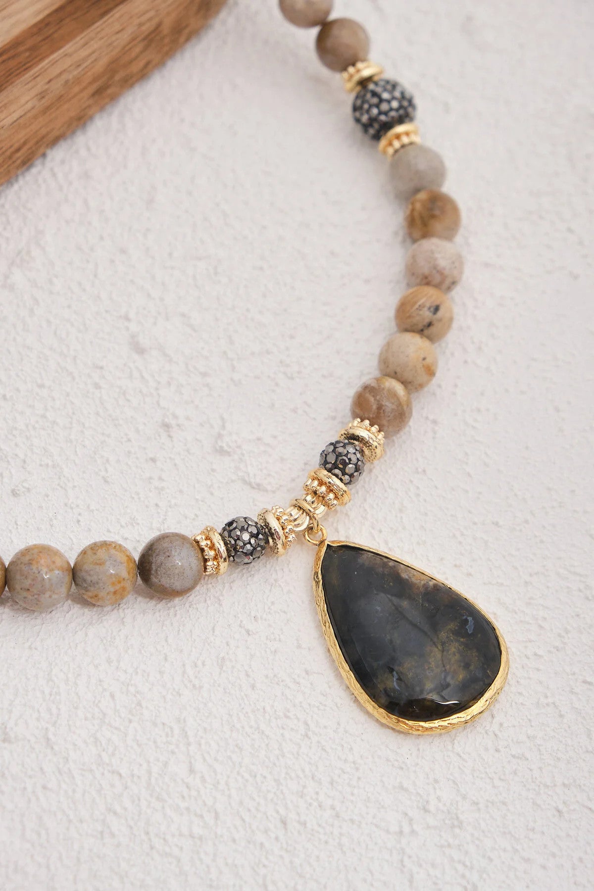 Mercan Doğal Taş Kolye 40cm+5cm El İşi Özel Yapım Gerçek Fosil Mercan Taşı