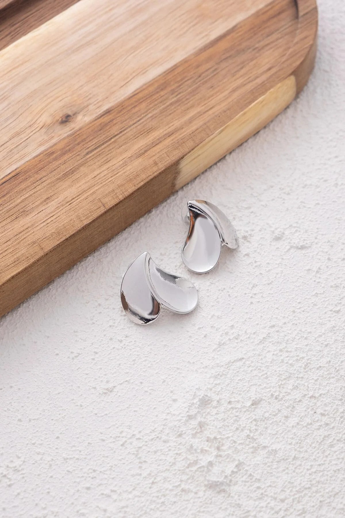 Kalp Küpe Yeni Sezon Büyük Plaka Küpe Kelebek Kanadı Altın Renk Küpe 2cm