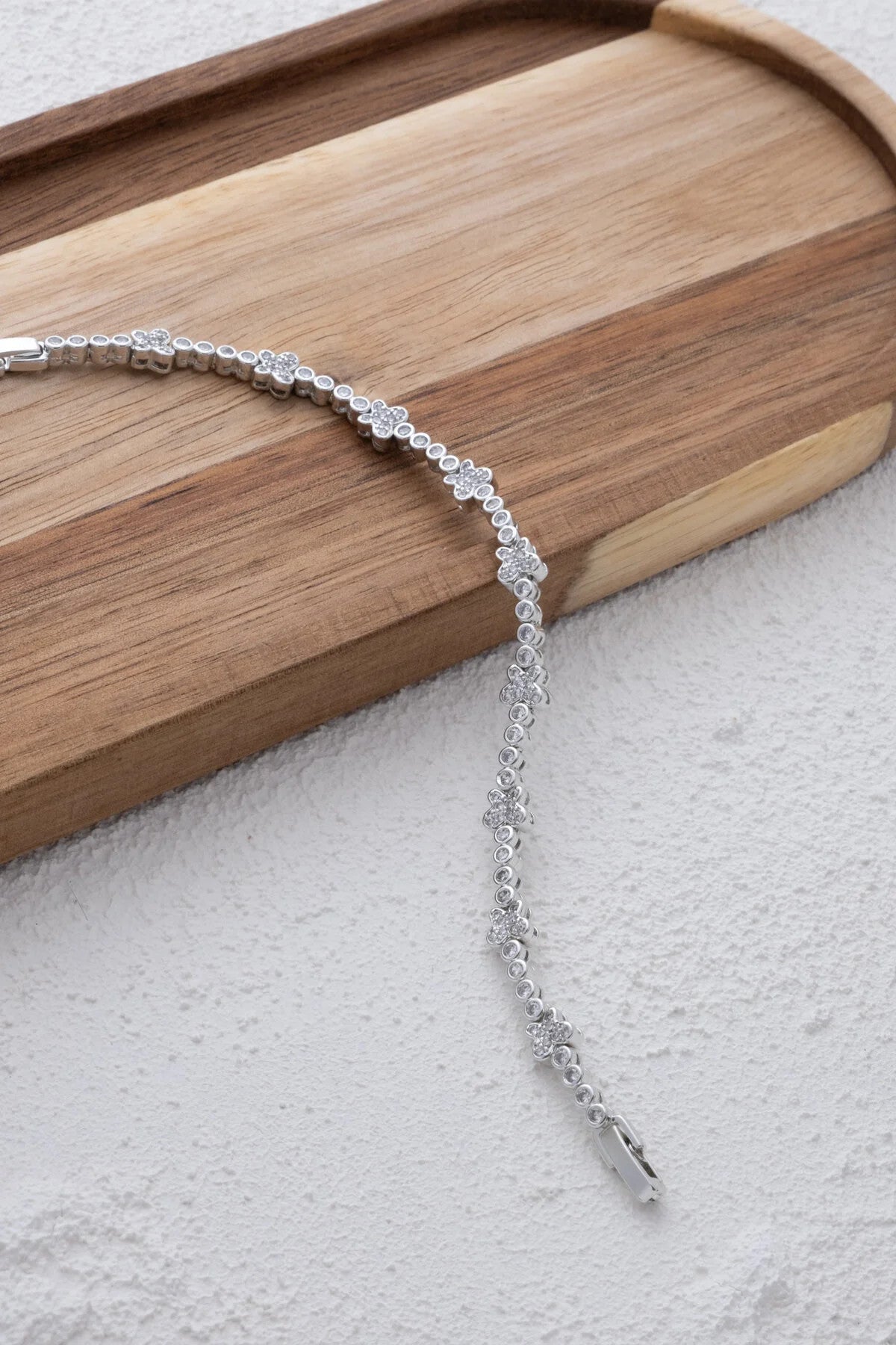 VIP Kelebek Model Bileklik Rodyum Kaplama Zirkon Taşlı Gümüş 17cm 3cm Uzatmalı