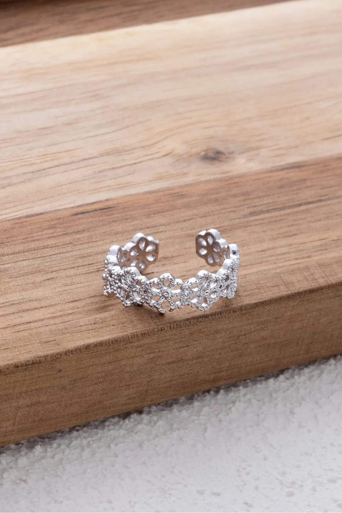 Çiçek Modelli Yüzük Dantel Model Free Size Ayarlamalı Ölçü