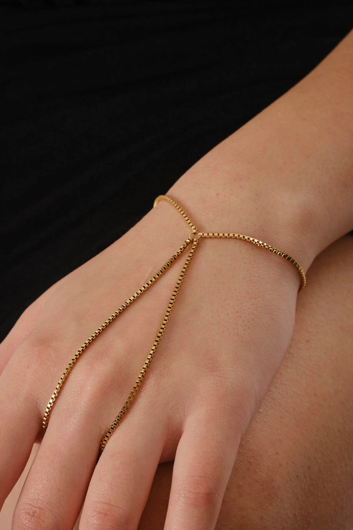 Çelik Kutu Kare Şahmeran Kutu Zincir Bileklik Şahmeran