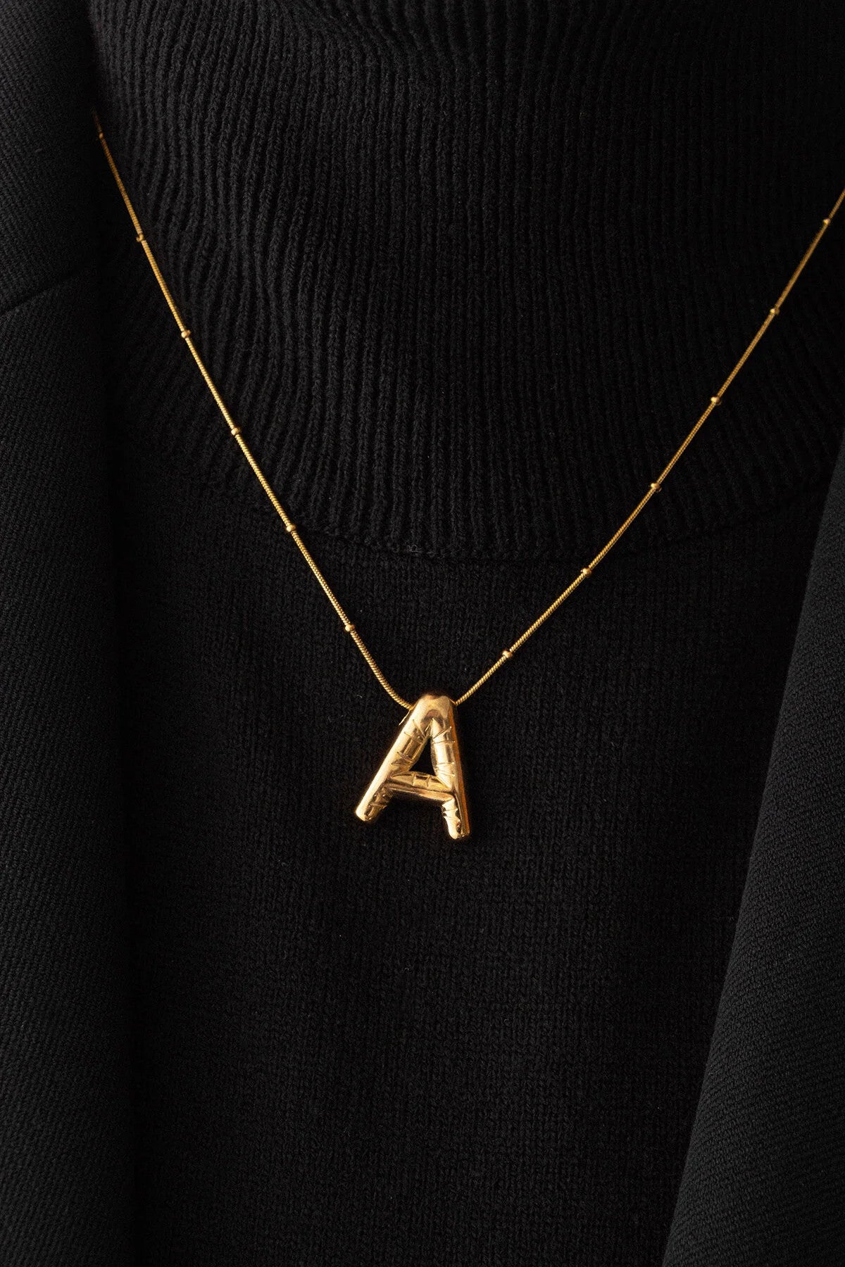 Çelik Harfli "A" Bubble Balon Kolye Balık Sırtı Toplu Zincir A Harfi 45cm