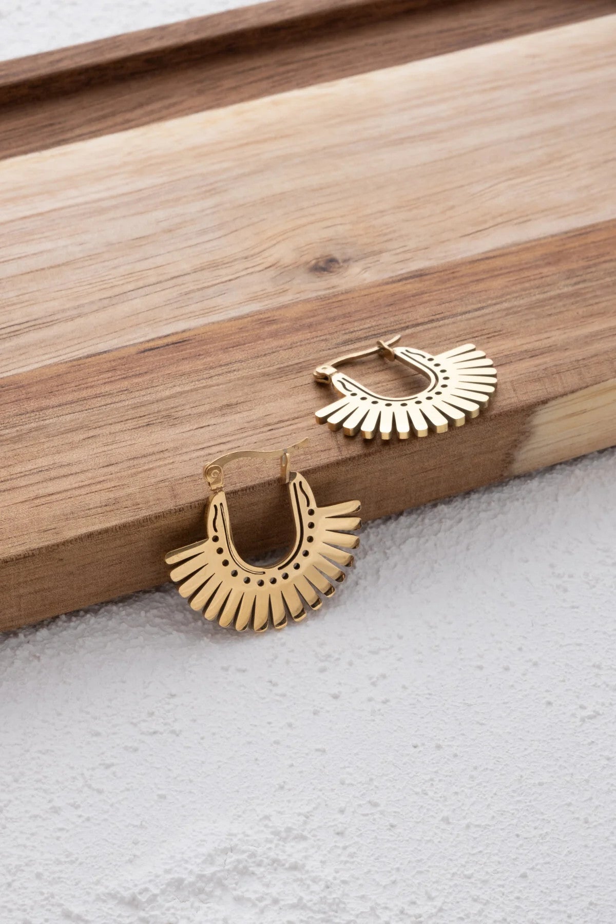 Çelik Yelpaze Küpe Kararmaz Plaka Klipsli Günlük Kullanıma Uygun 2.7 cm