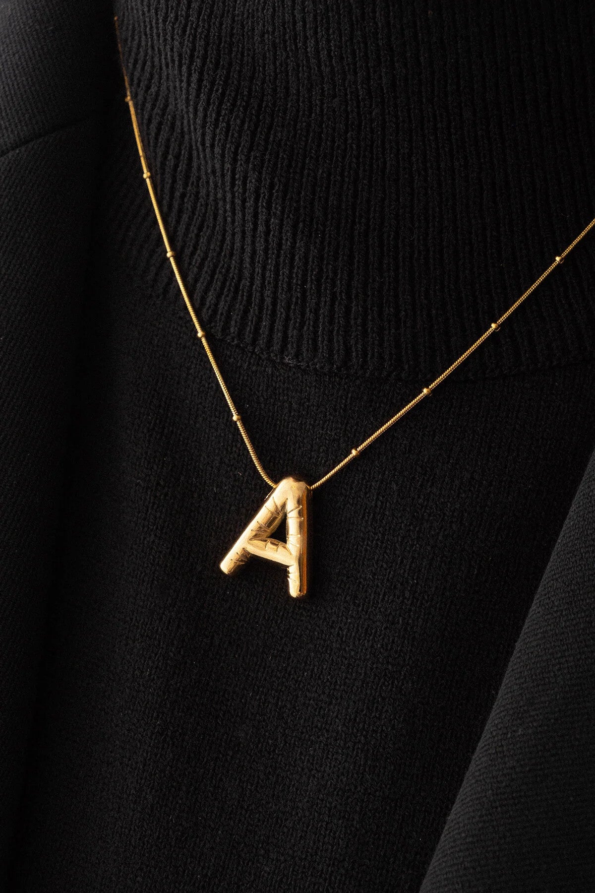 Çelik Harfli "A" Bubble Balon Kolye Balık Sırtı Toplu Zincir A Harfi 45cm