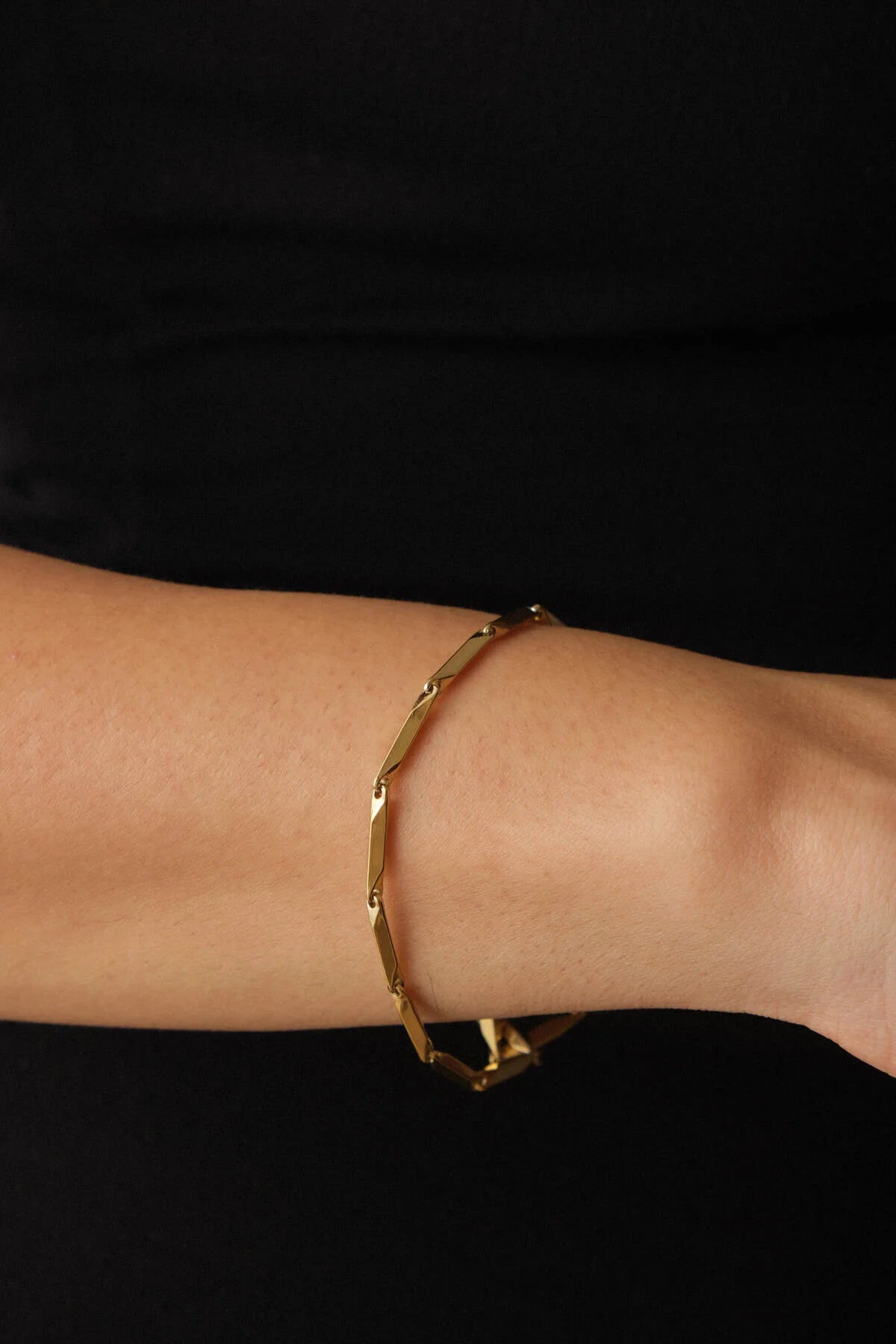 Çelik Küp Üçgen Zincir Bileklik Prizma Kararmaz 21cm 2mm Günlük Kullanıma Uygun