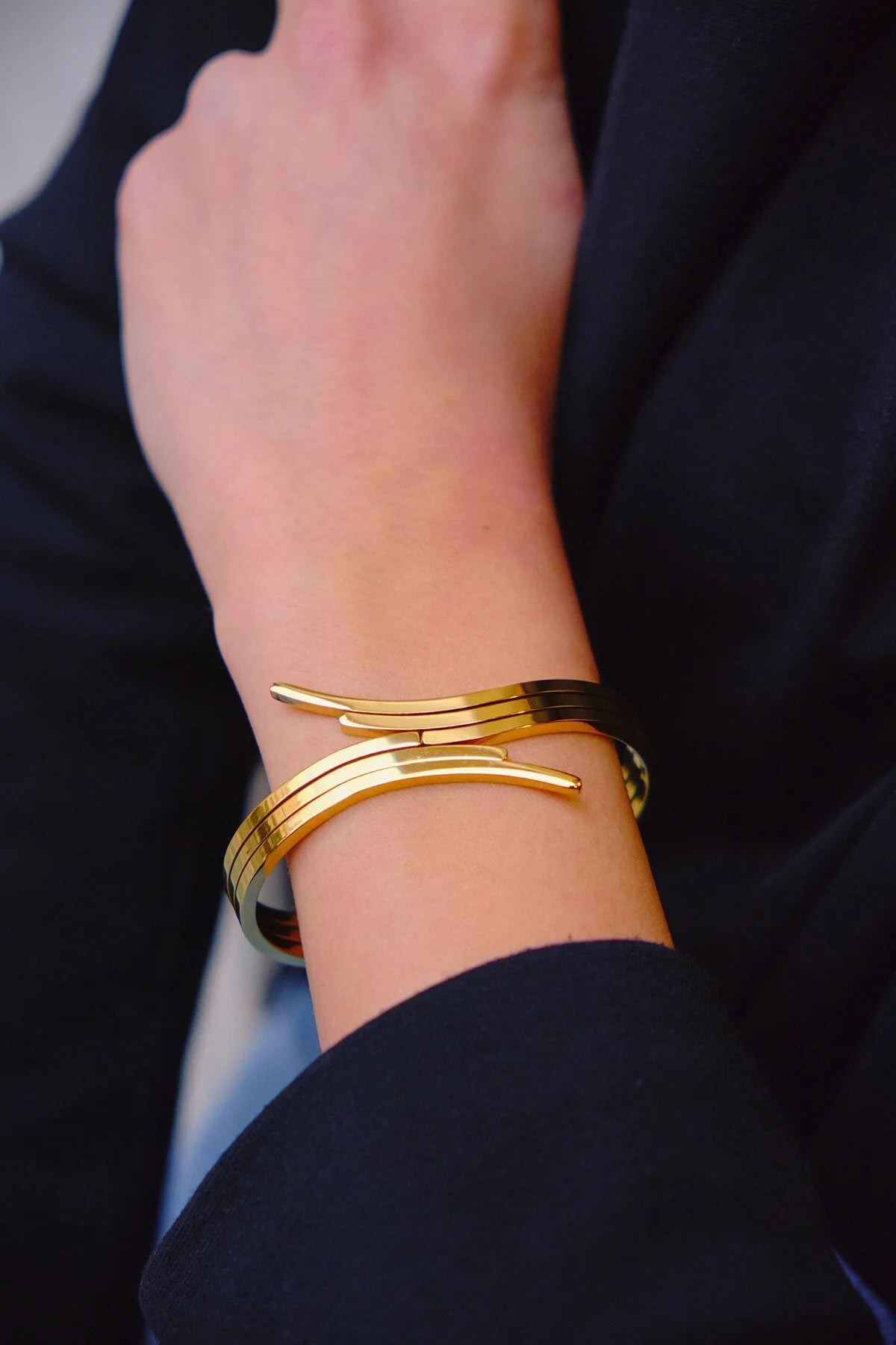 Çelik Melek Kanadı Kelepçe Bileklik Kararmaz