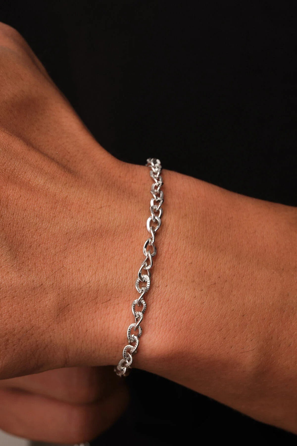 Çelik Dokulu Erkek Zincir Bileklik 4mm Kararmaz 20cm