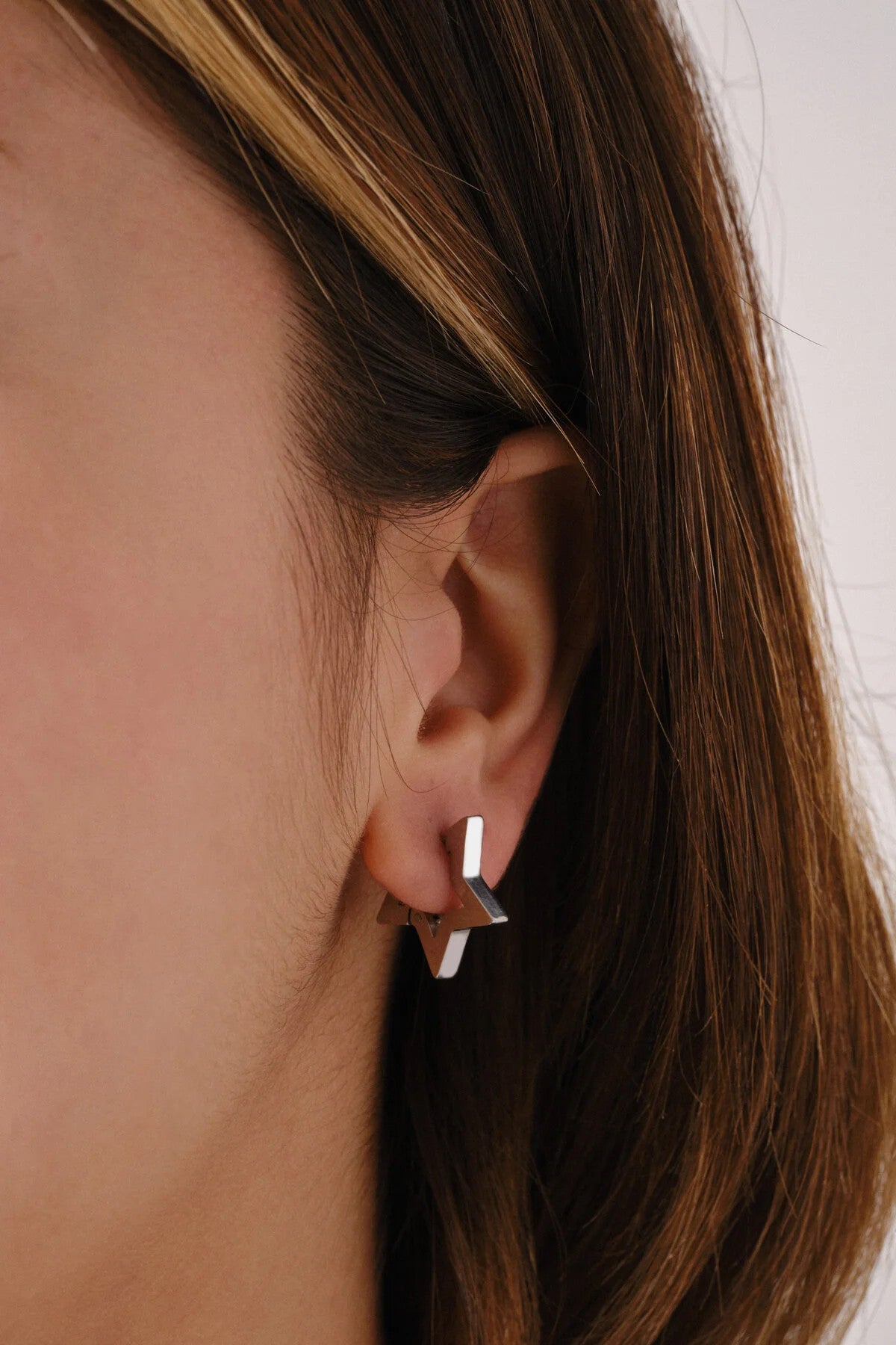 Çelik Yıldız Küpe Kararmaz Plaka 2cm Günlük Kullanıma Uygun