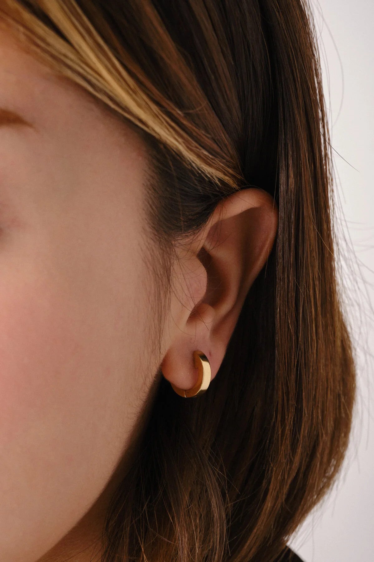 Çelik Halka Küpe Kararmaz Plaka 1.3cm Çap Günlük Kullanıma Uygun