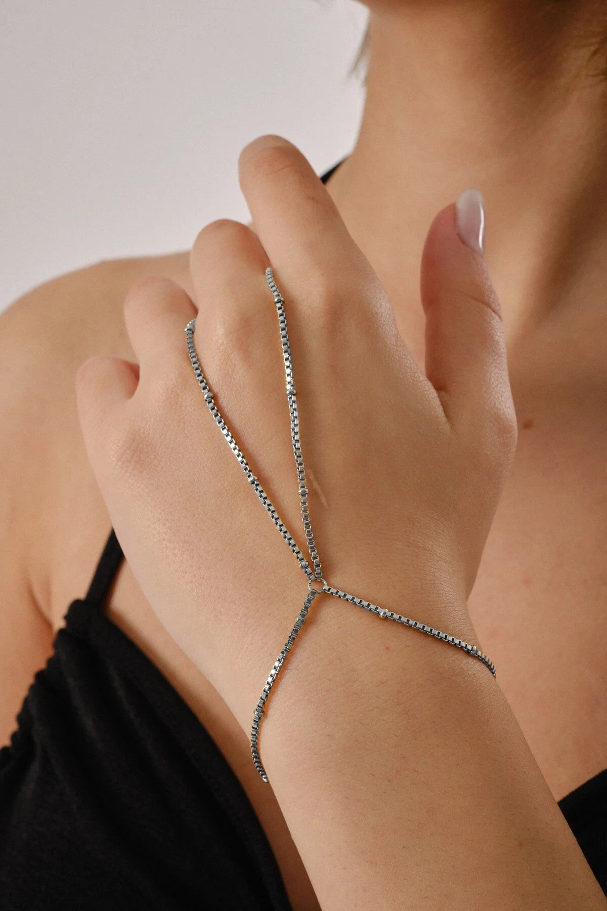 Çelik Toplu Kutu Kare Şahmeran Kutu Kare Zincir Şahmeran Bileklik