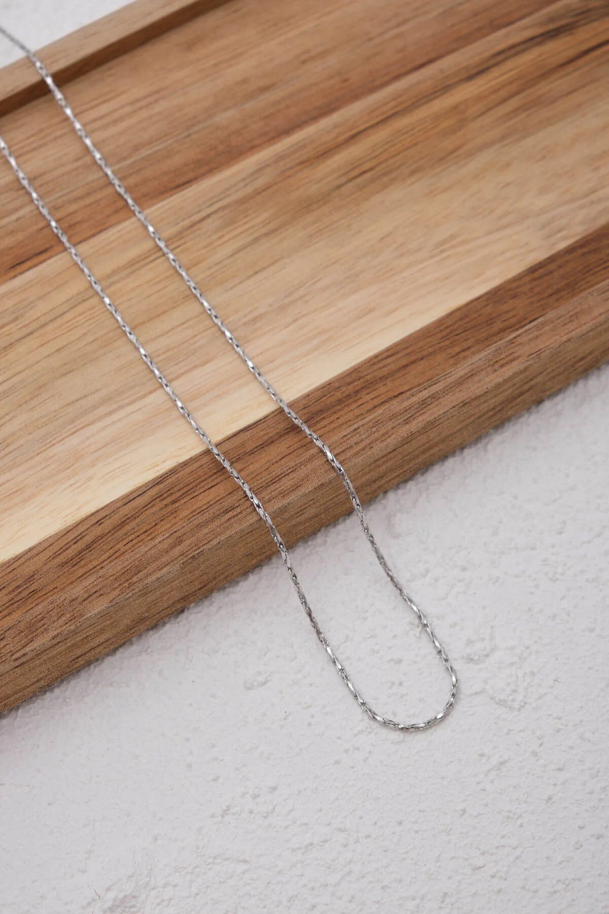 Çelik İnce Dikdörtgen Örme Zincir Kolye Kararmaz Minimal 1mm Unisex