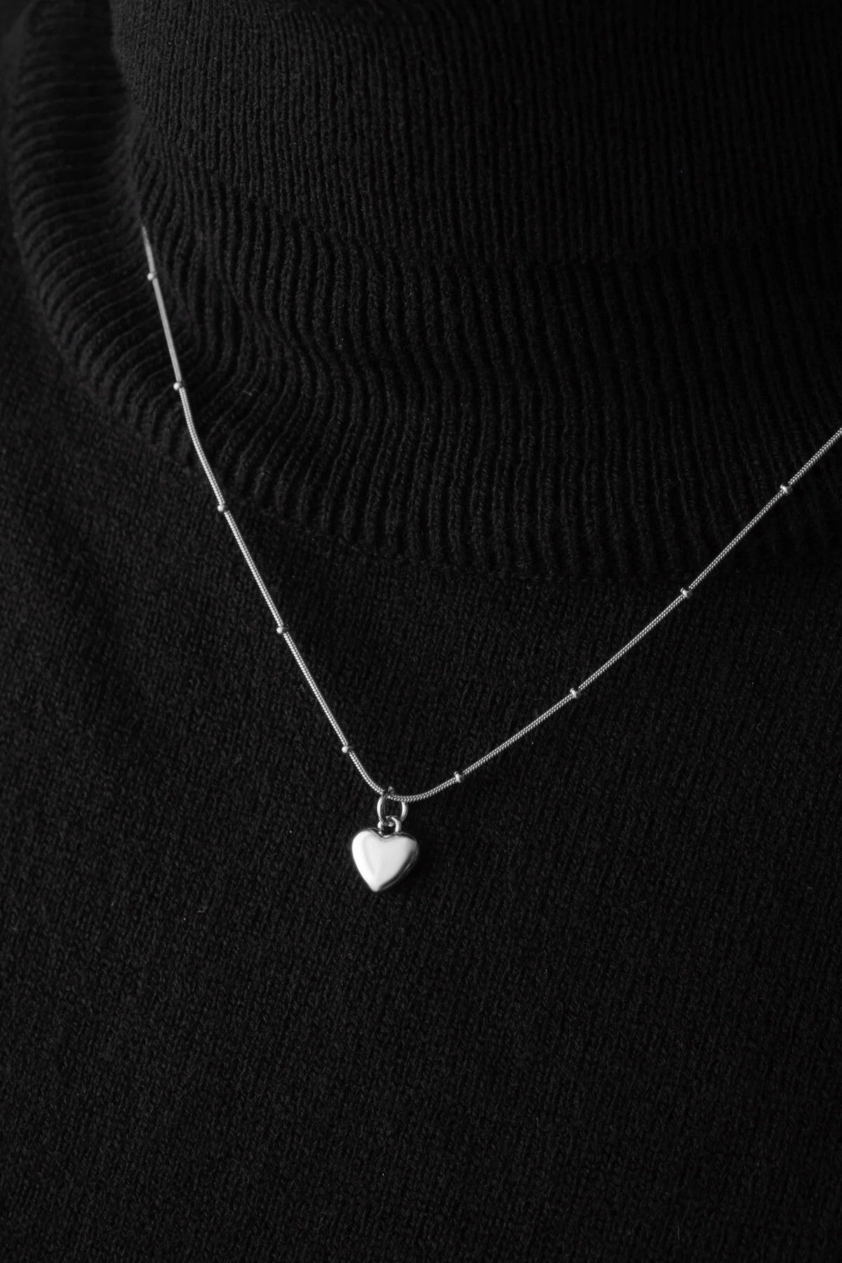 Çelik Kalp Kolye Oval Kenarlı İnce Toplu Balık Sırtı Zincirli Kararmaz 45cm