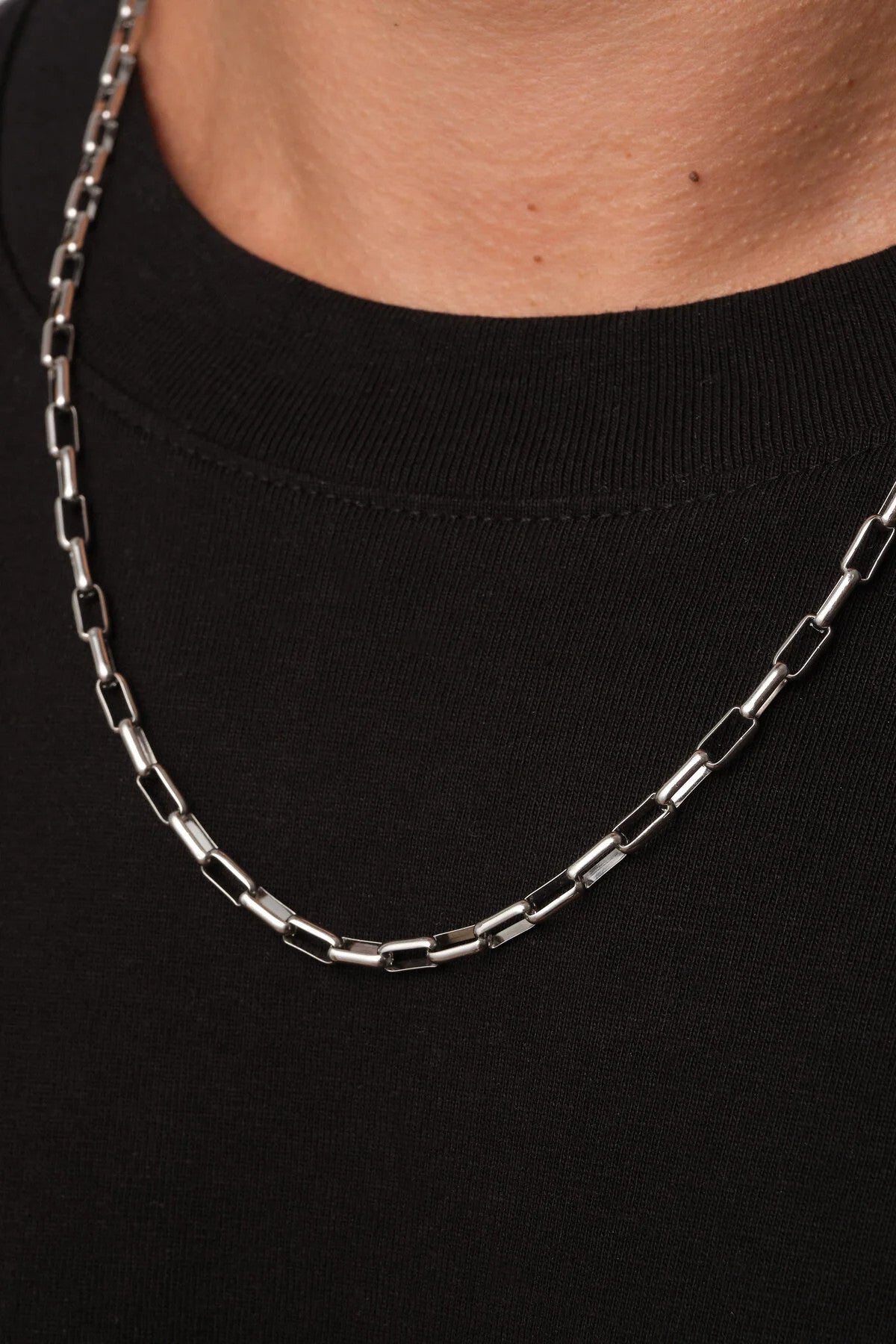 Çelik Dikdörtgen Erkek Zincir Kolye 4mm Kararmaz