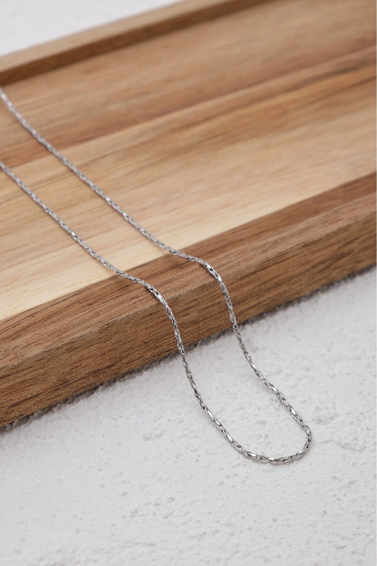 Çelik İnce Dikdörtgen Örme Zincir Kolye Kararmaz Minimal 1mm Unisex