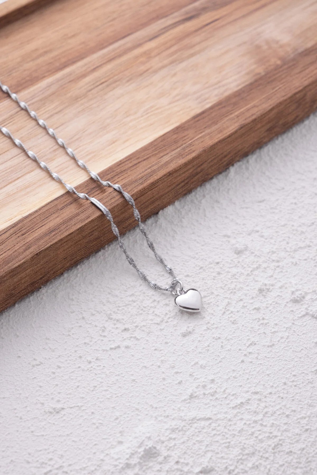 Çelik Kalp Kolye Oval Kenarlı İnce Burgu Singapur Zincirli Kararmaz 45cm