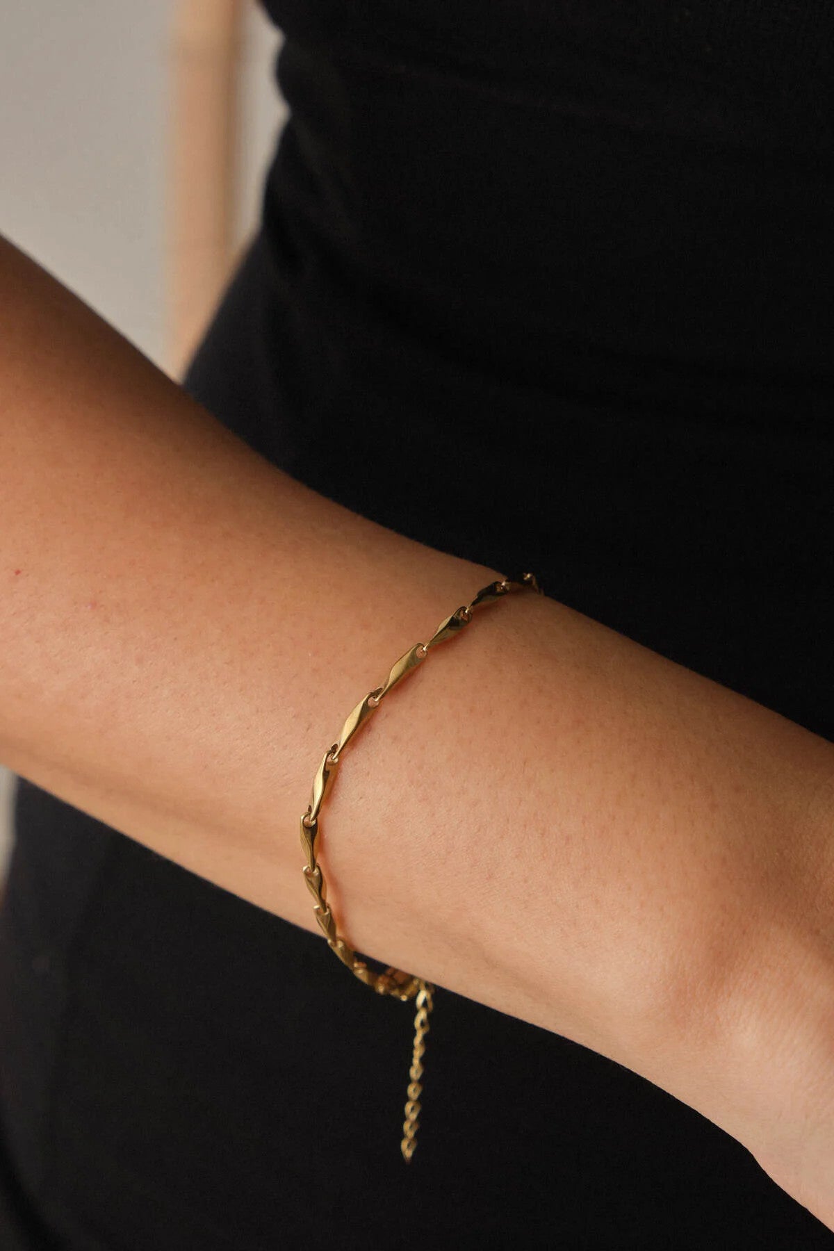 Çelik İnce Küp Üçgen Zincir Bileklik Minimal Kararmaz 17+4cm & 21cm 2mm Günlük Kullanıma Uygun