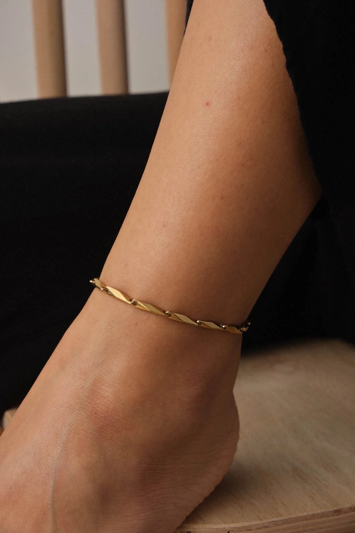 Çelik Büyük Küp Üçgen Zincir Halhal Kararmaz 22+4cm 4mm Günlük Kullanıma Uygun