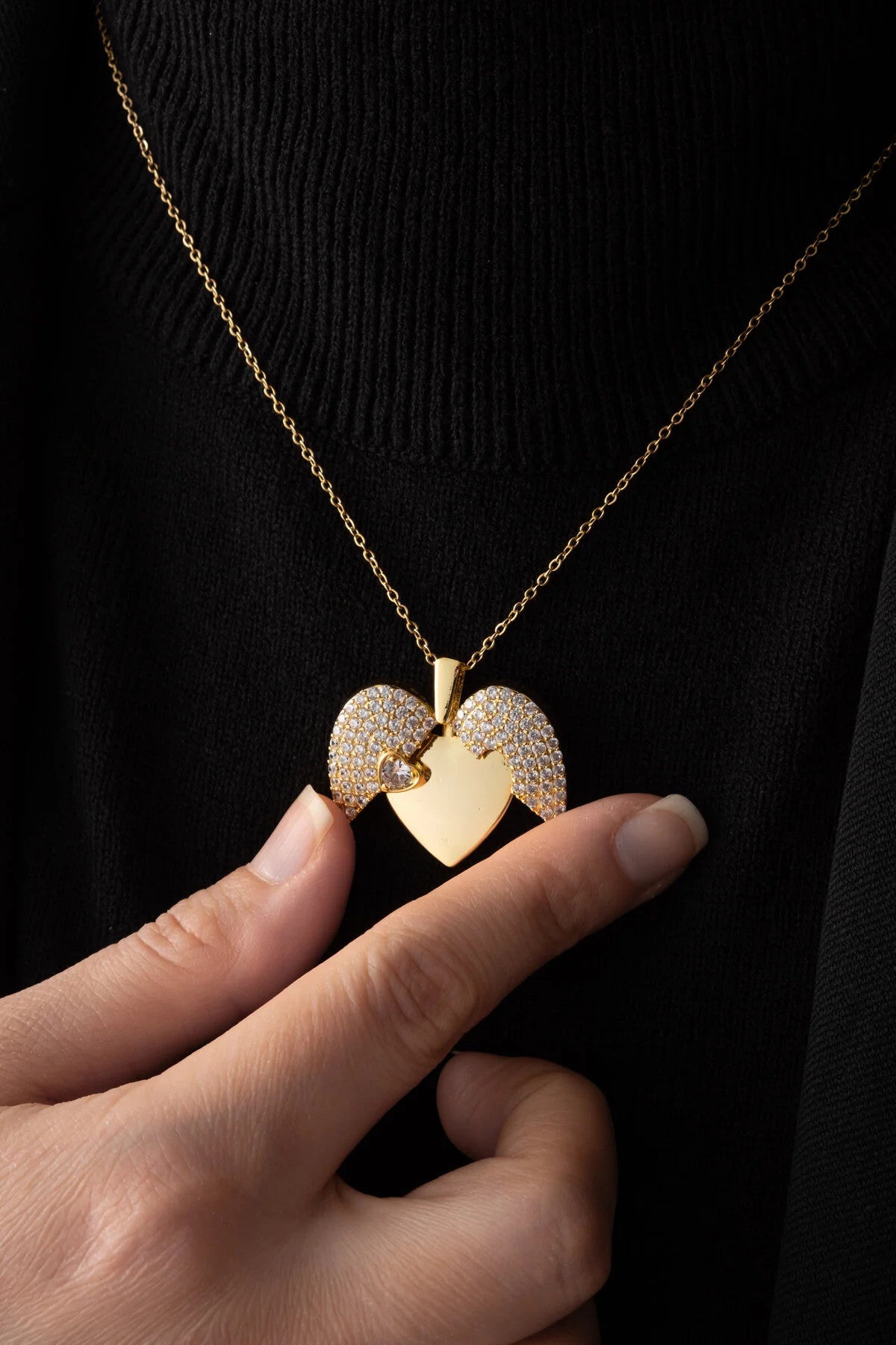 Çelik Taşlı Kalp Kolye Kararmaz