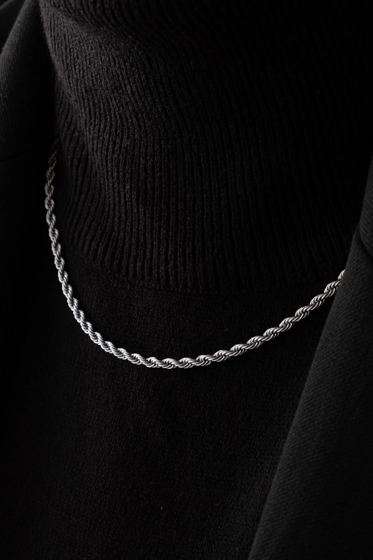 Çelik Ince Burgu Zincir Kolye Kararmaz Gümüş 60cm Kombinlik Zincir Kalınlık 2mm