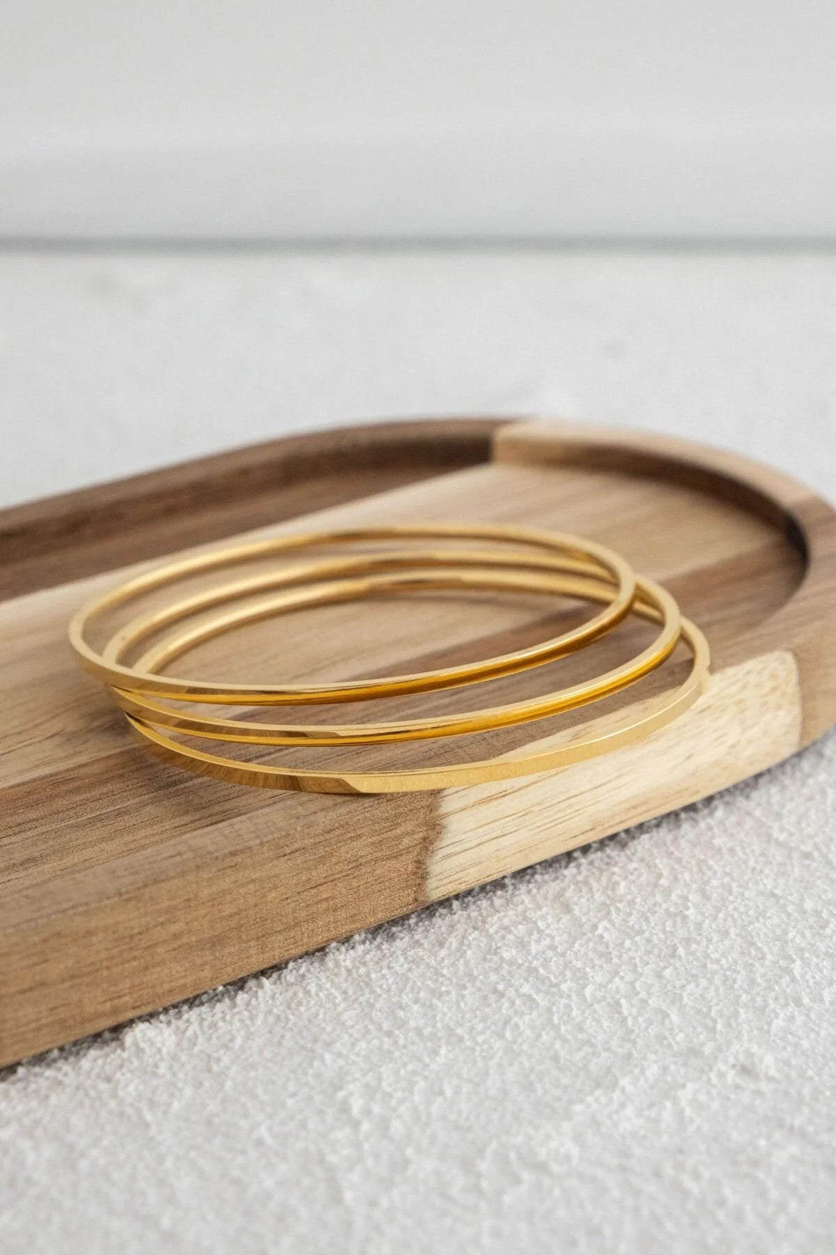 Çelik Ajda Bilezik İnce Kibrit Çöpü Kararmaz Altın 3'lü Set Çap 6.6cm