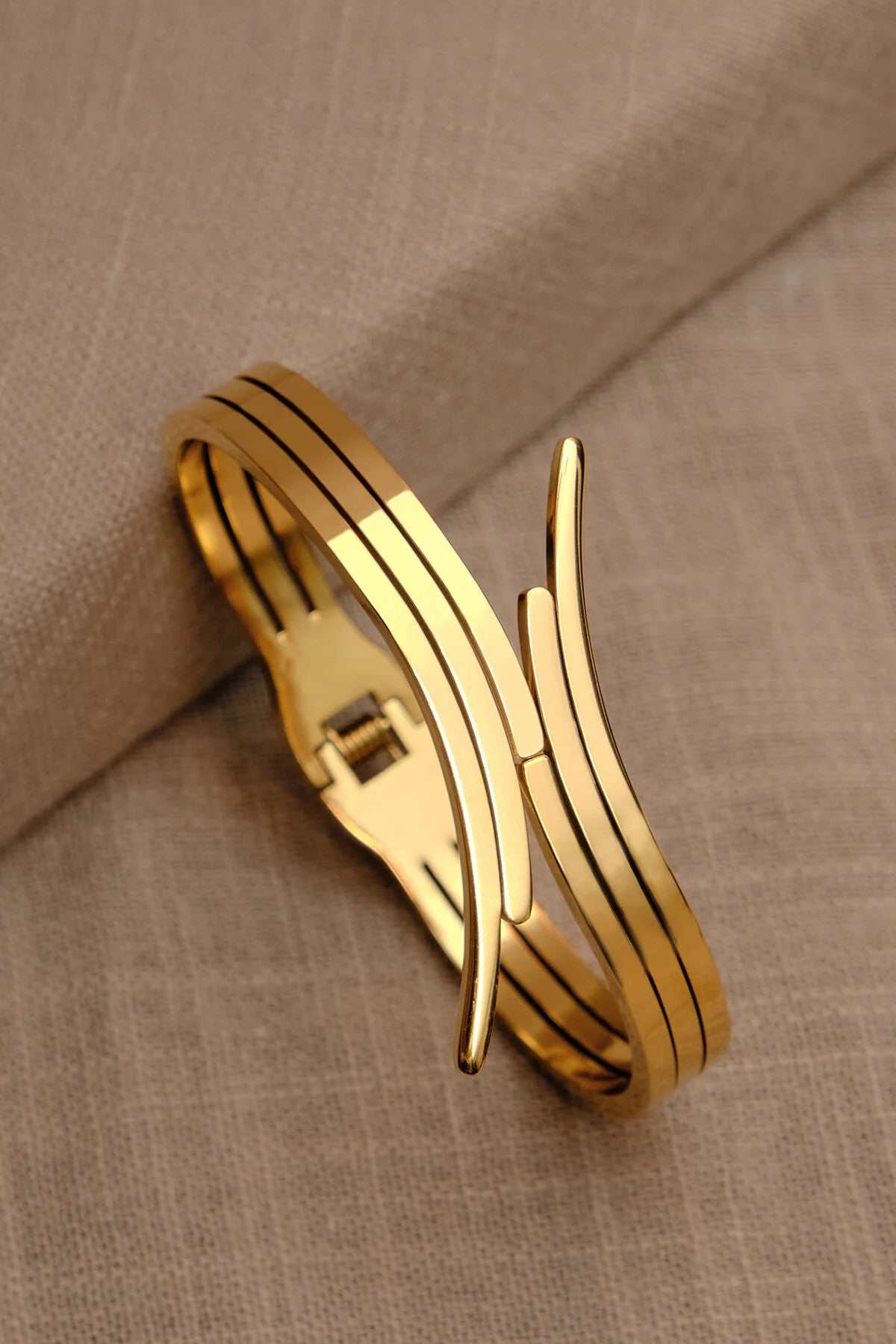 Çelik Melek Kanadı Kelepçe Bileklik Kararmaz