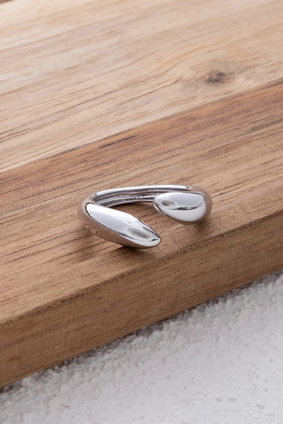 Sarmal Yüzük Plakalı Free Size Önden Ayarlamalı