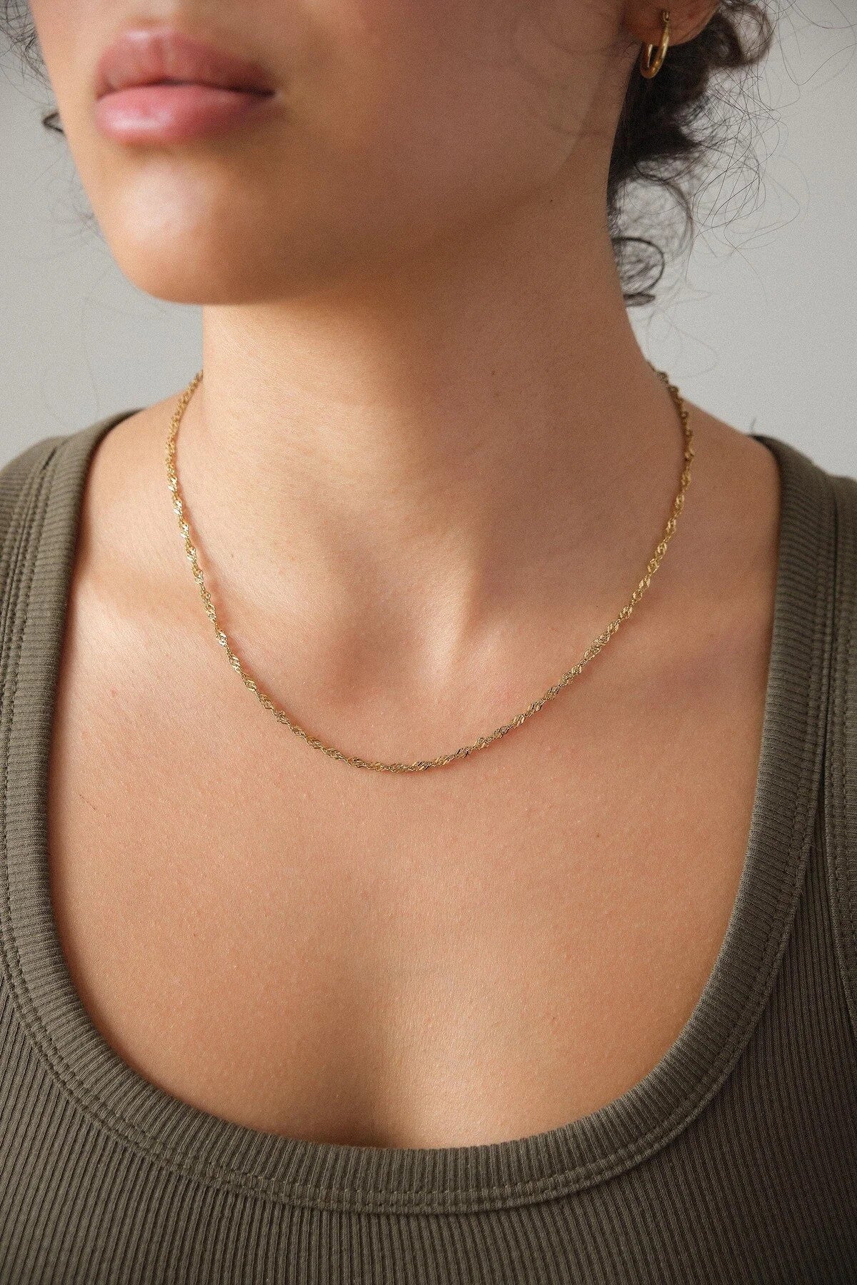 Çelik Singapur Zincir Kolye İnce İthal Singapur Sarma Burgu Zincir 2mm Zarif Minimal