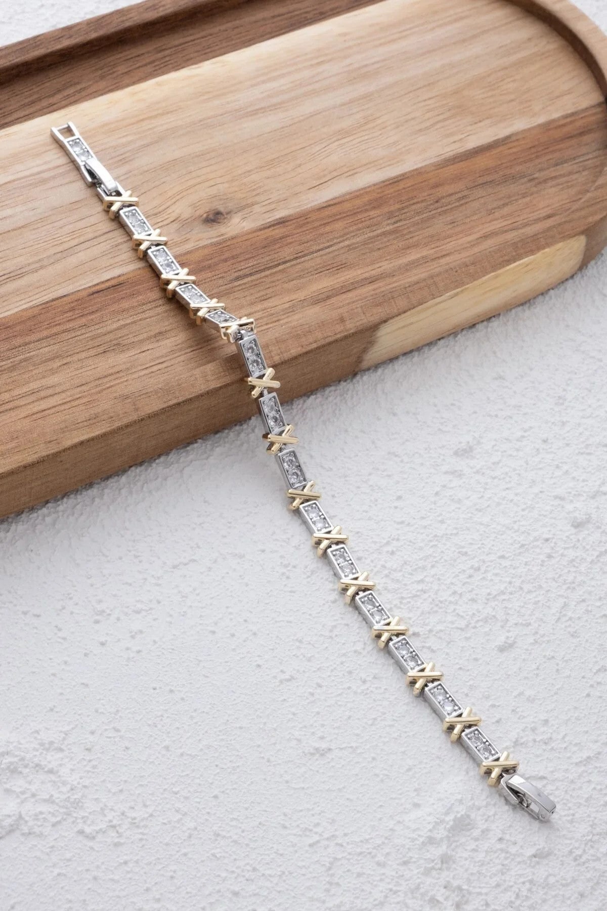 VIP X Detaylı Bileklik XOXO Rodyum Kaplama Zirkon Taşlı Çift Renkli Gümüş Altın 17+3cm