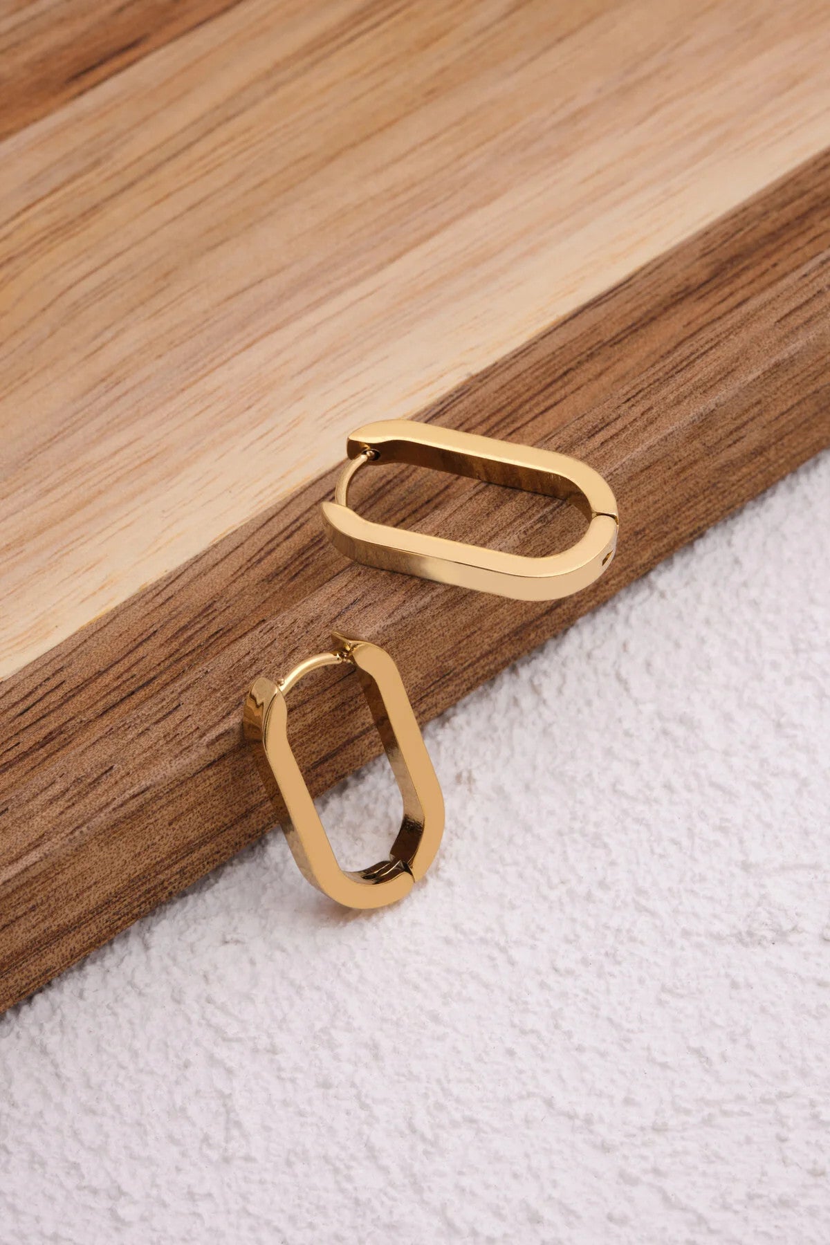 Çelik Elips U Küpe Kararmaz Plaka 4cm Günlük Kullanıma Uygun