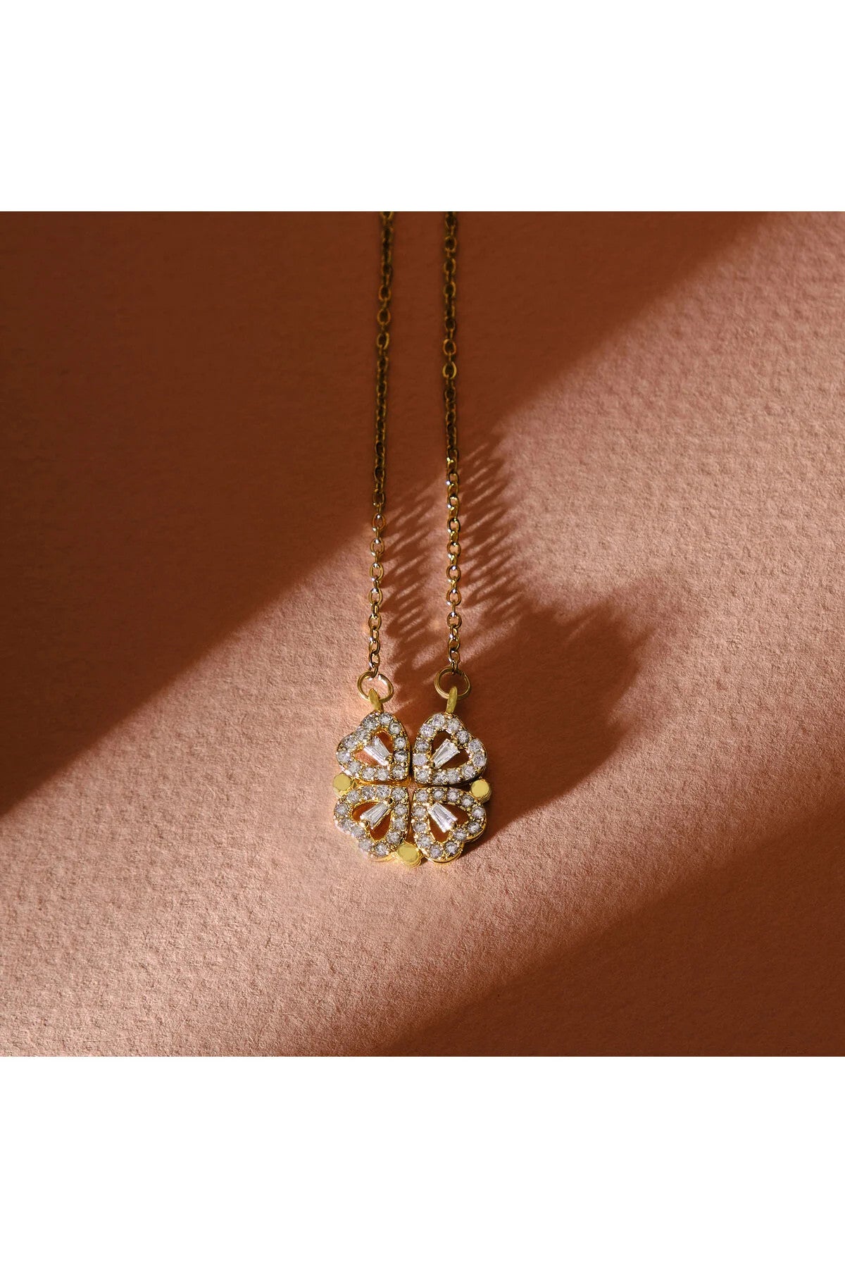 Çelik Taşlı Açılabilir Yonca Kolye Dört Yapraklı Yonca, Yakın Arkadaş Hediye