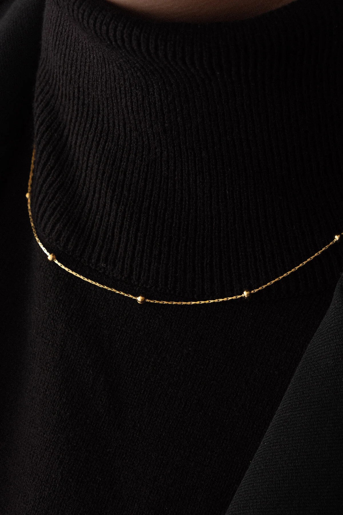 Çelik Toplu Ince Dorika Zincir Kolye Ince Burgu Zincir 1mm Zarif Minimal