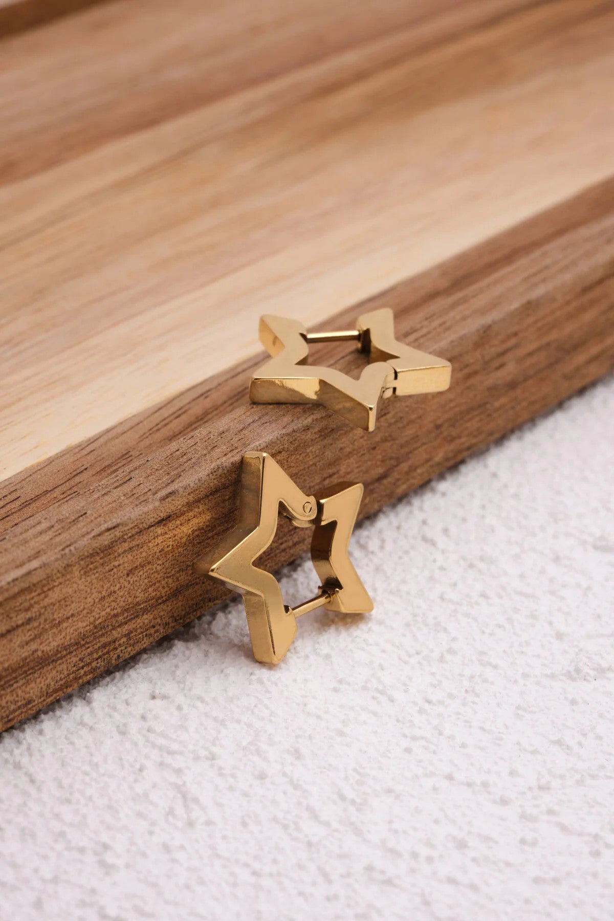 Çelik Yıldız Küpe Kararmaz Plaka 2cm Günlük Kullanıma Uygun