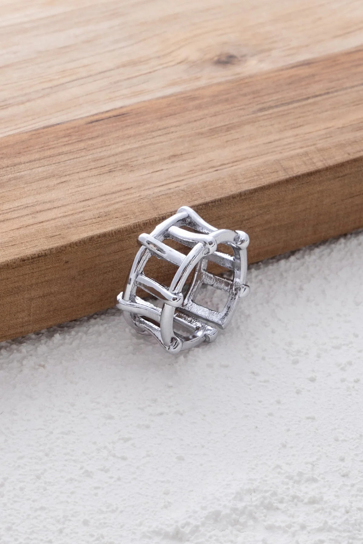 Taç Model Yüzük Çizgili Geometrik Şekil Free Size Ayarlanabilir Ölçü En 1 cm