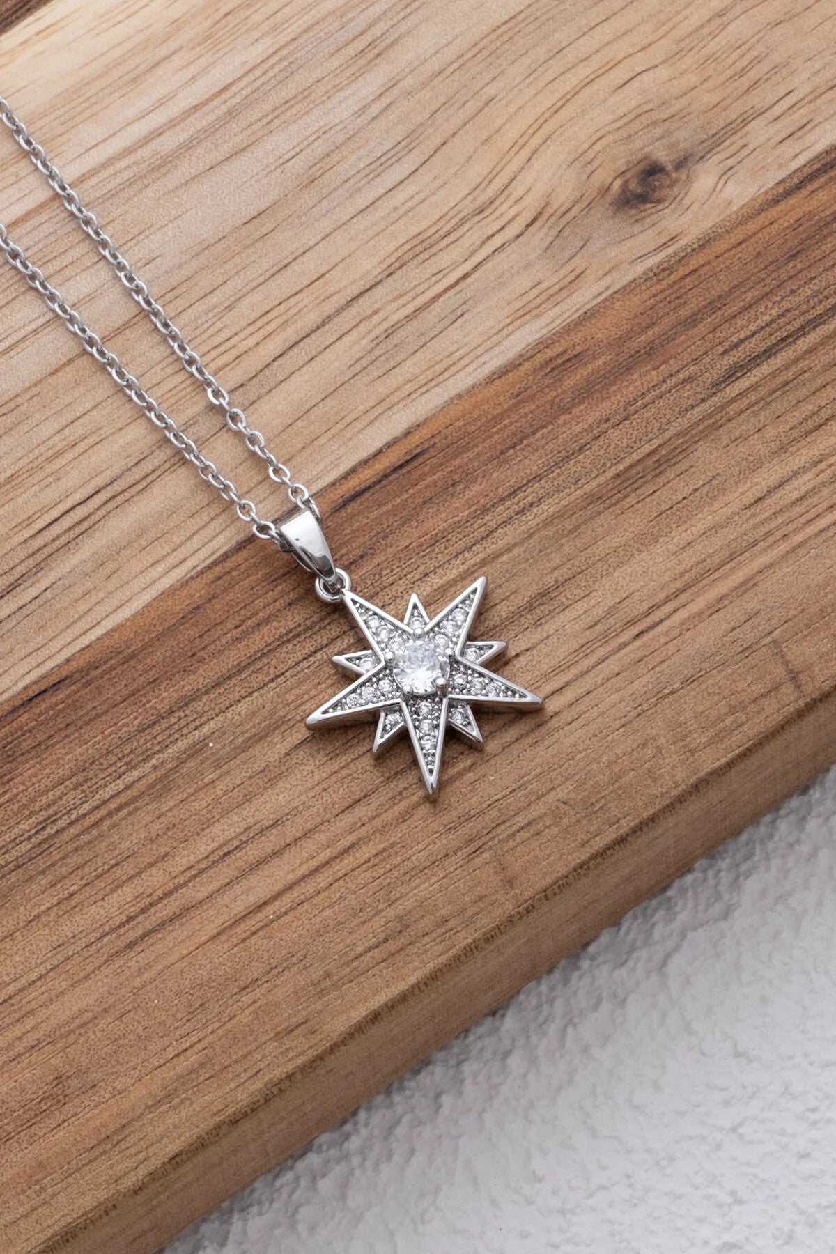 Çelik Yıldız Kolye Kutup Yıldızı Beyaz Zirkon Taşlı Kararmaz