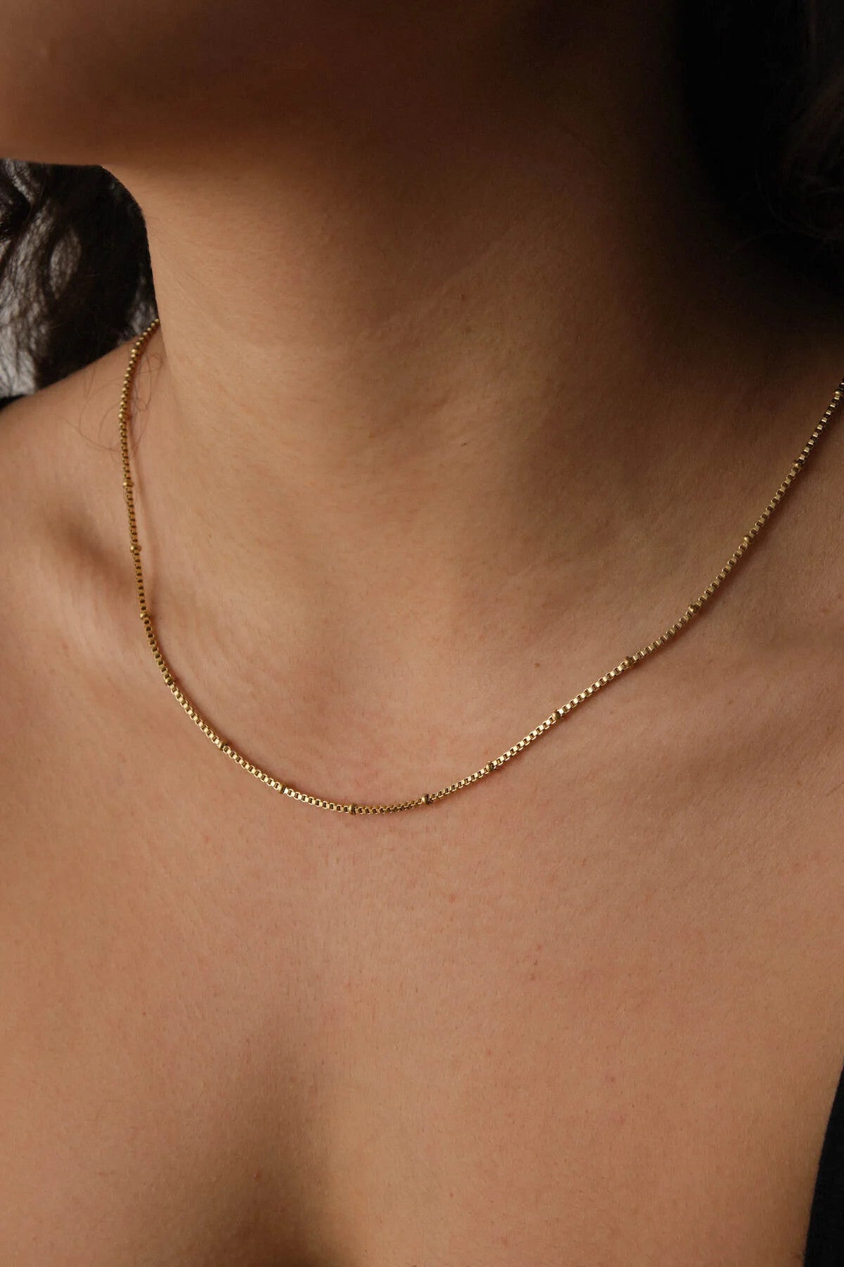 Çelik Toplu Kutu Kare Zincir Kolye Minimal Kararmaz Hayalet Zincir