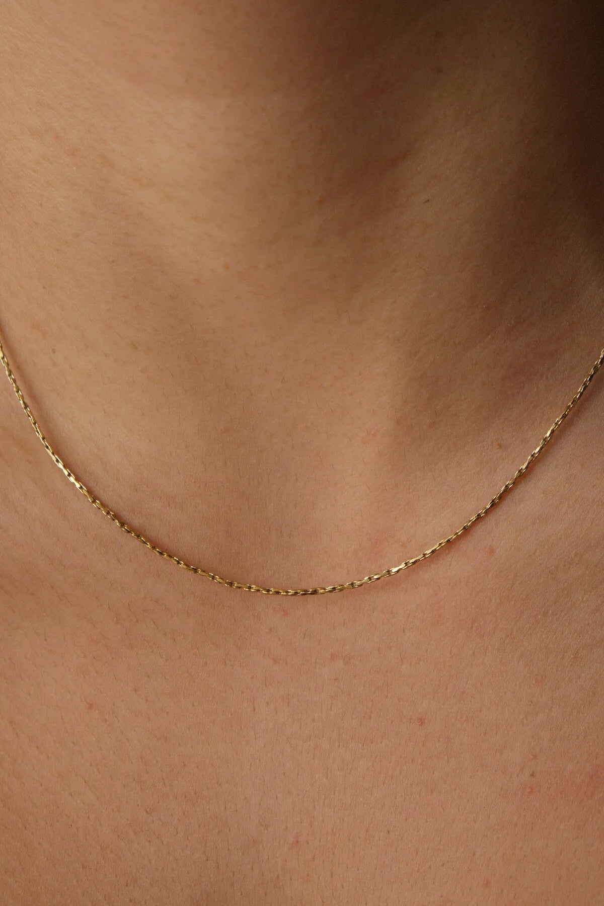 Çelik İnce Dikdörtgen Örme Zincir Kolye Kararmaz Minimal 1mm Unisex