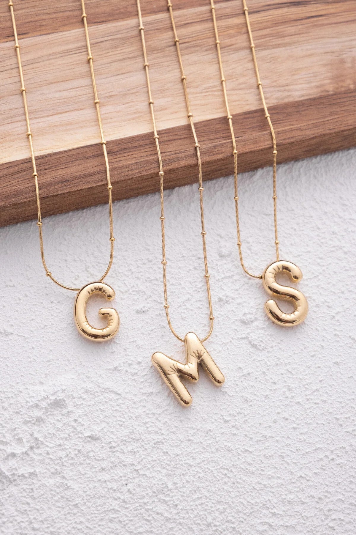 Çelik Harfli  "M"  Bubble Balon Kolye Balık Sırtı Toplu Zincir M Harfi 45cm