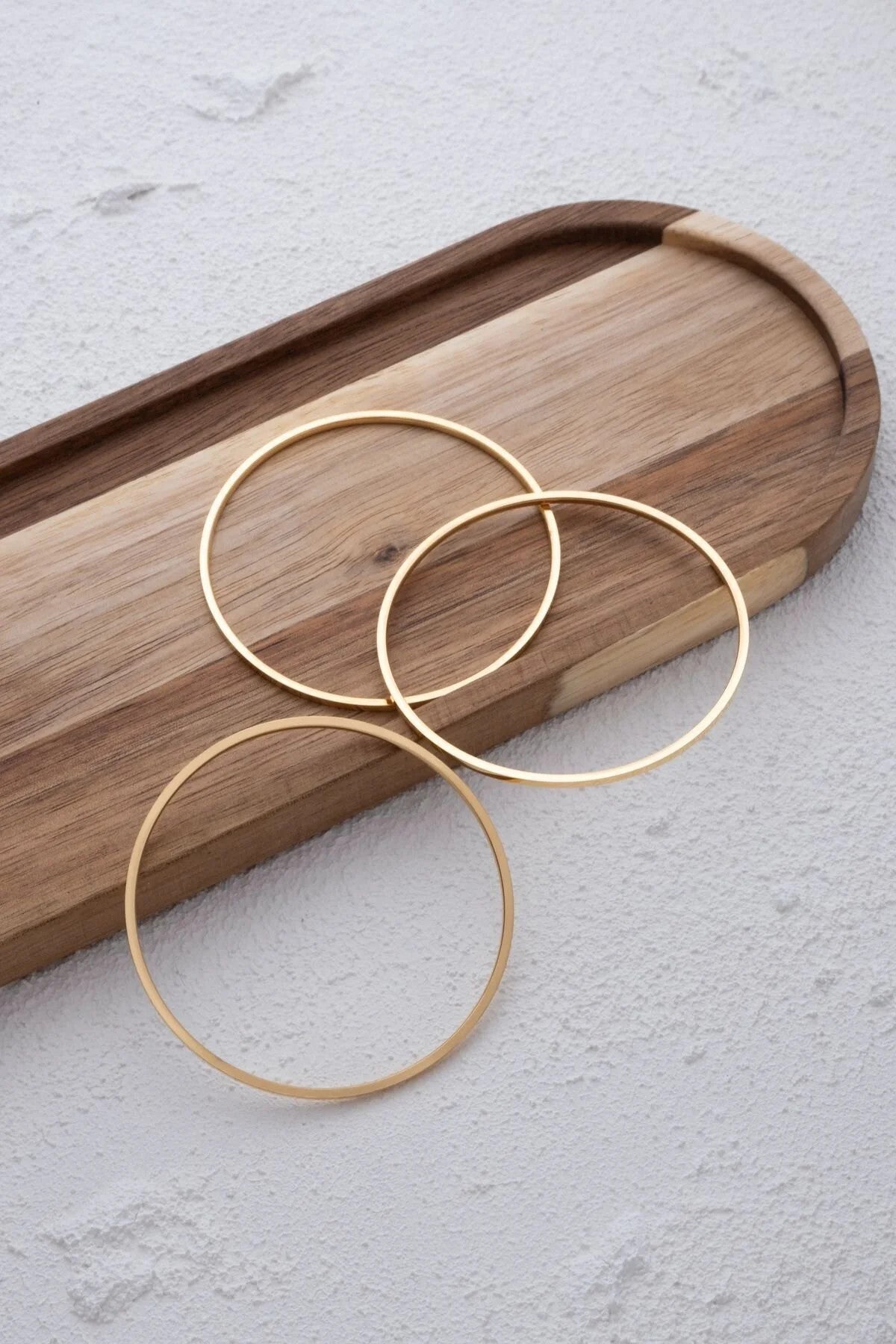 Çelik Ajda Bilezik İnce Kibrit Çöpü Kararmaz Altın 3'lü Set Çap 6.6cm