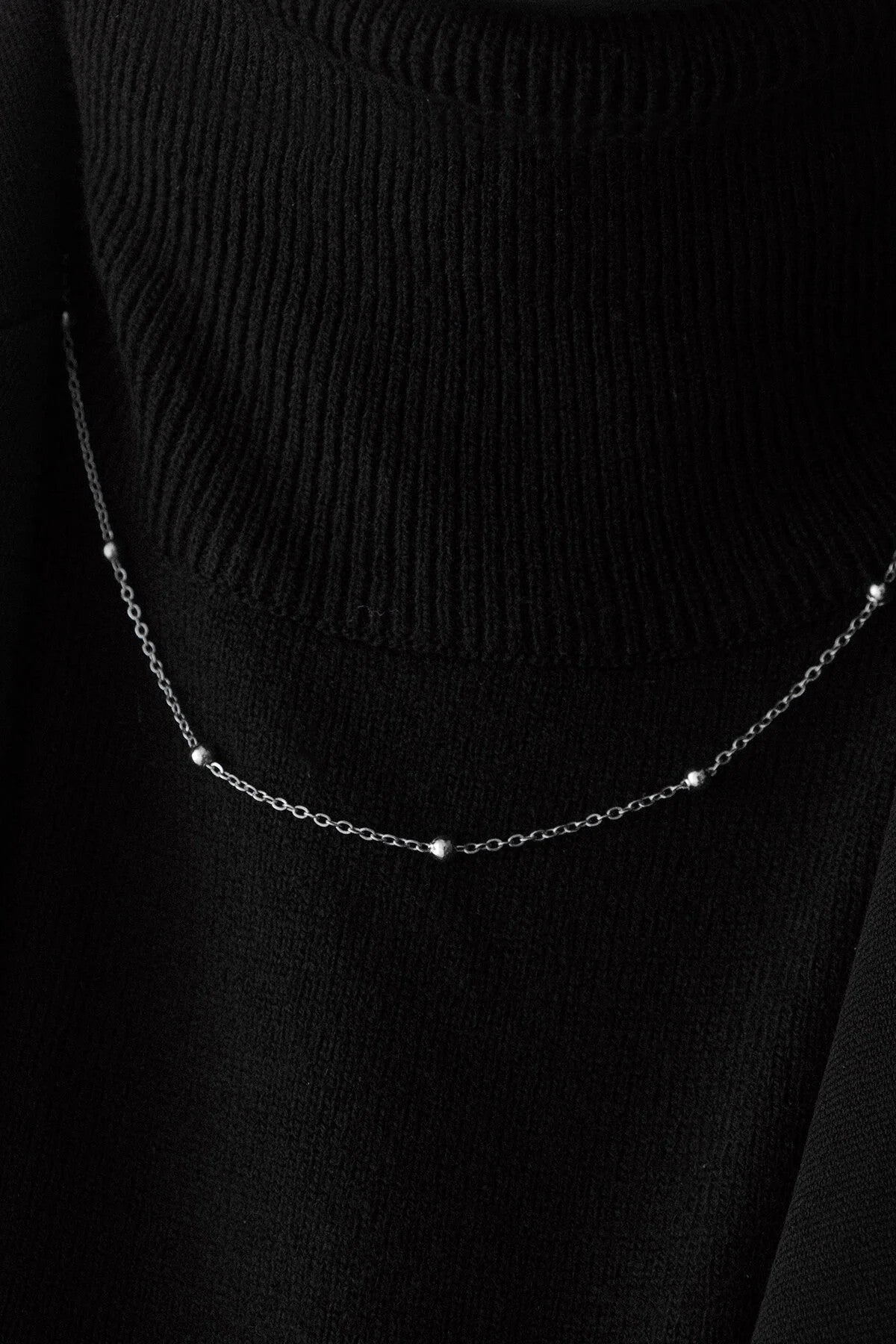 Çelik Toplu Ince Dorika Zincir Kolye Ince Forse Zincir 1mm Zarif Minimal