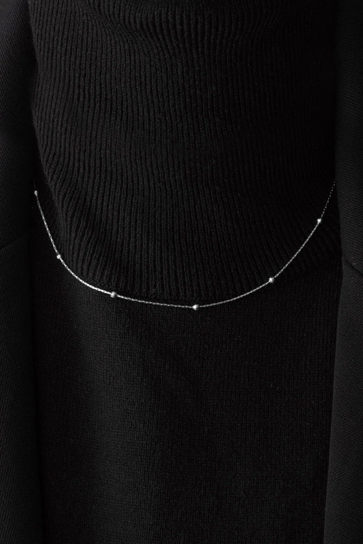 Çelik Toplu Ince Dorika Zincir Kolye Ince Burgu Zincir 1mm Zarif Minimal