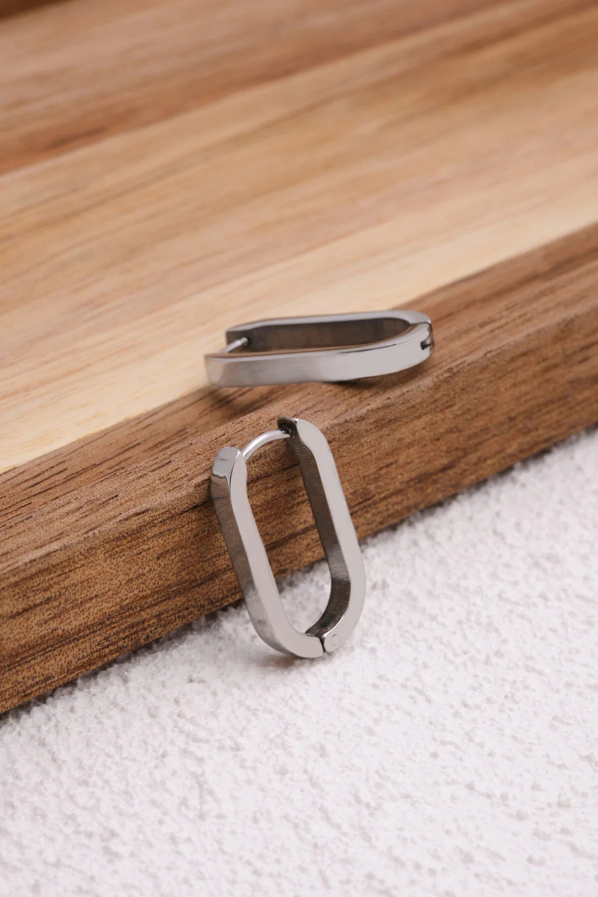 Çelik Elips U Küpe Kararmaz Plaka 4cm Günlük Kullanıma Uygun