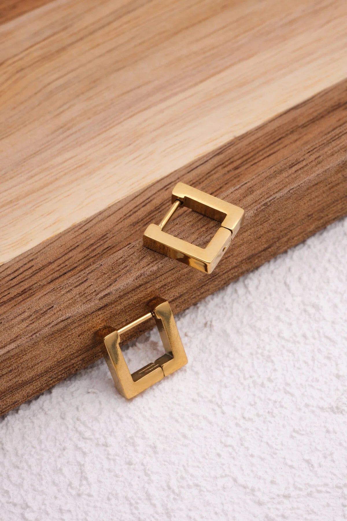 Çelik Kare Küpe Kararmaz Plaka Minimal 1.2cm Günlük Kullanıma Uygun